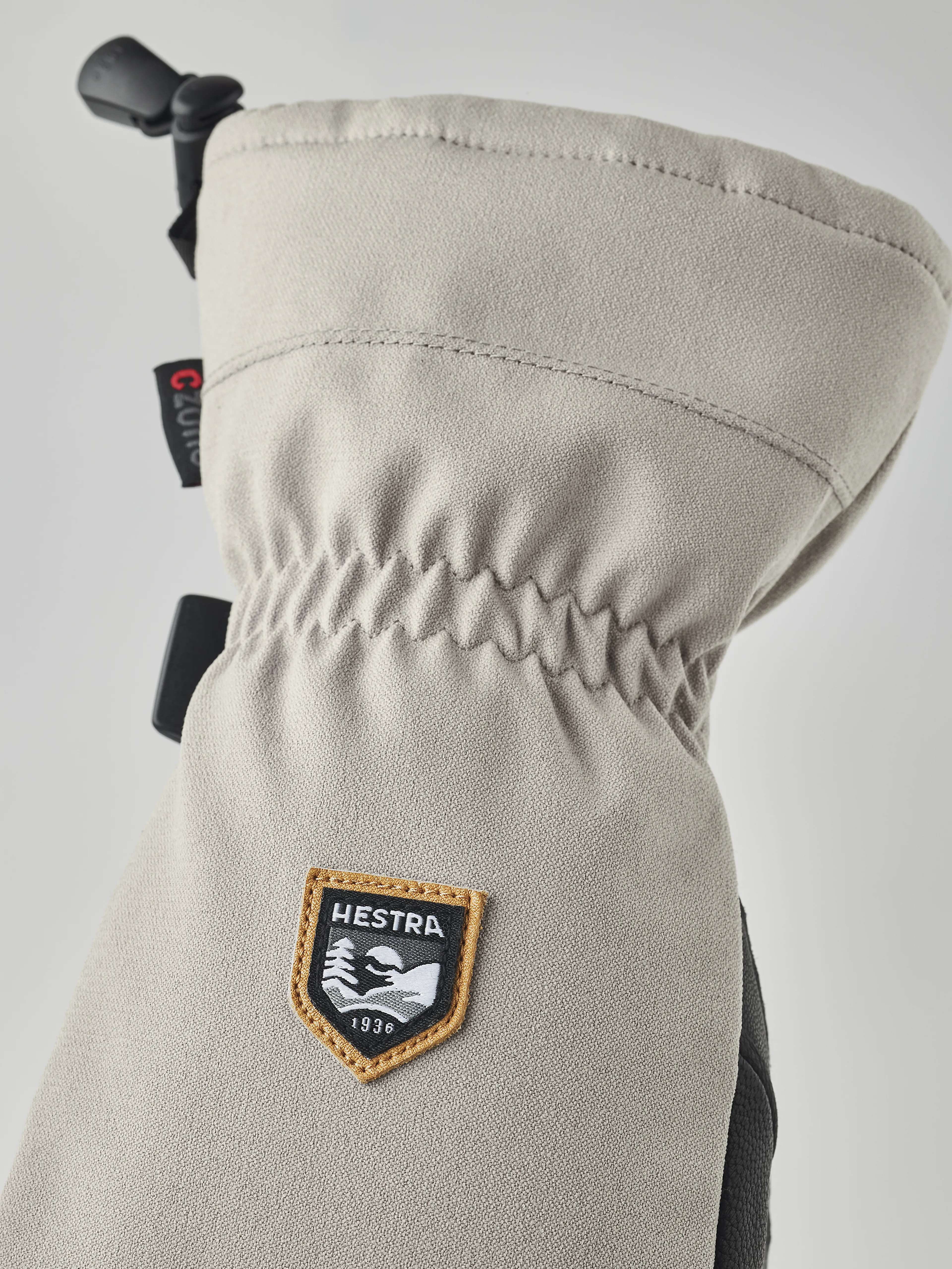 CZone Mountain - mitt