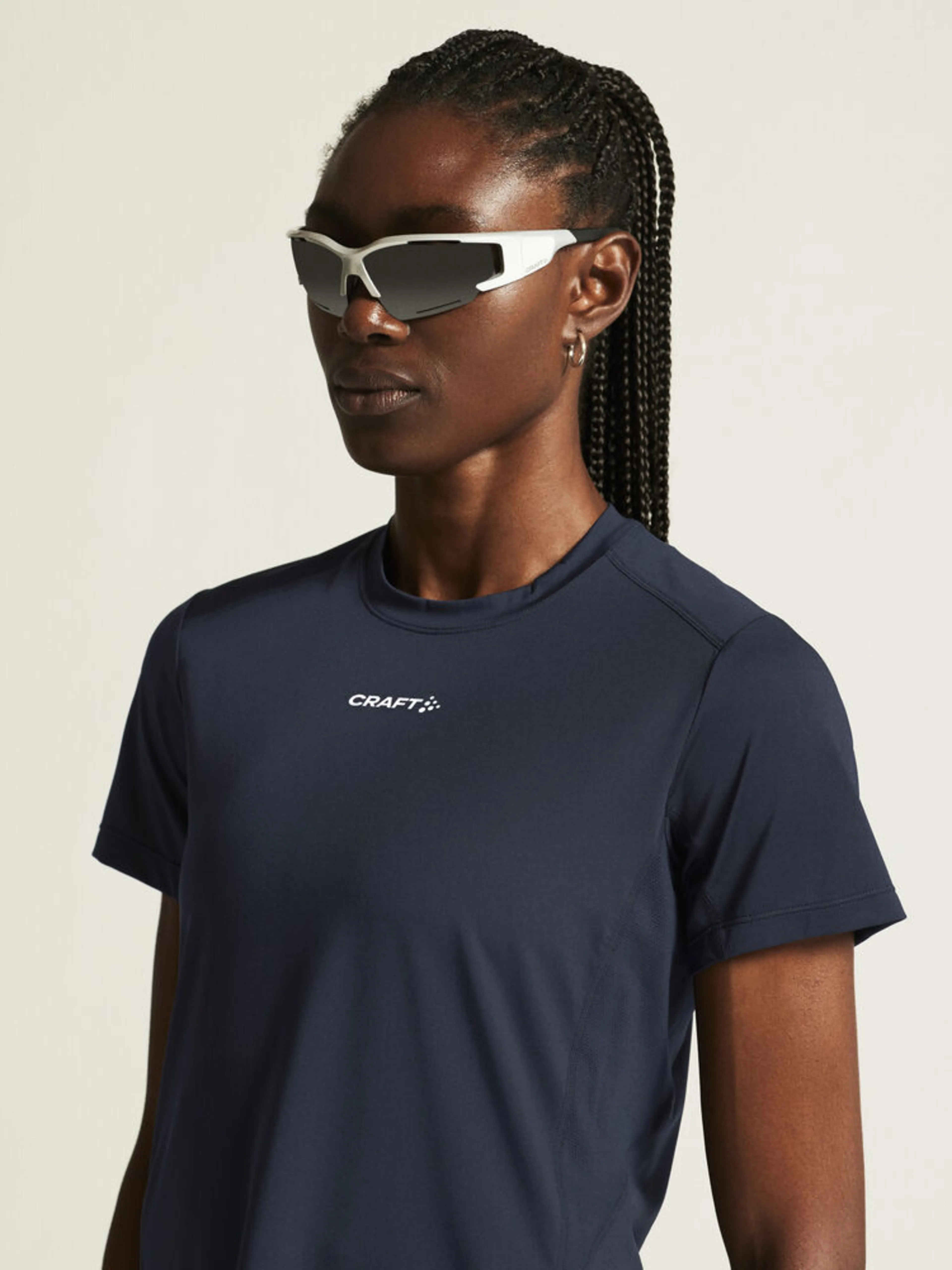 Adv Essence Ss Tee 2 W