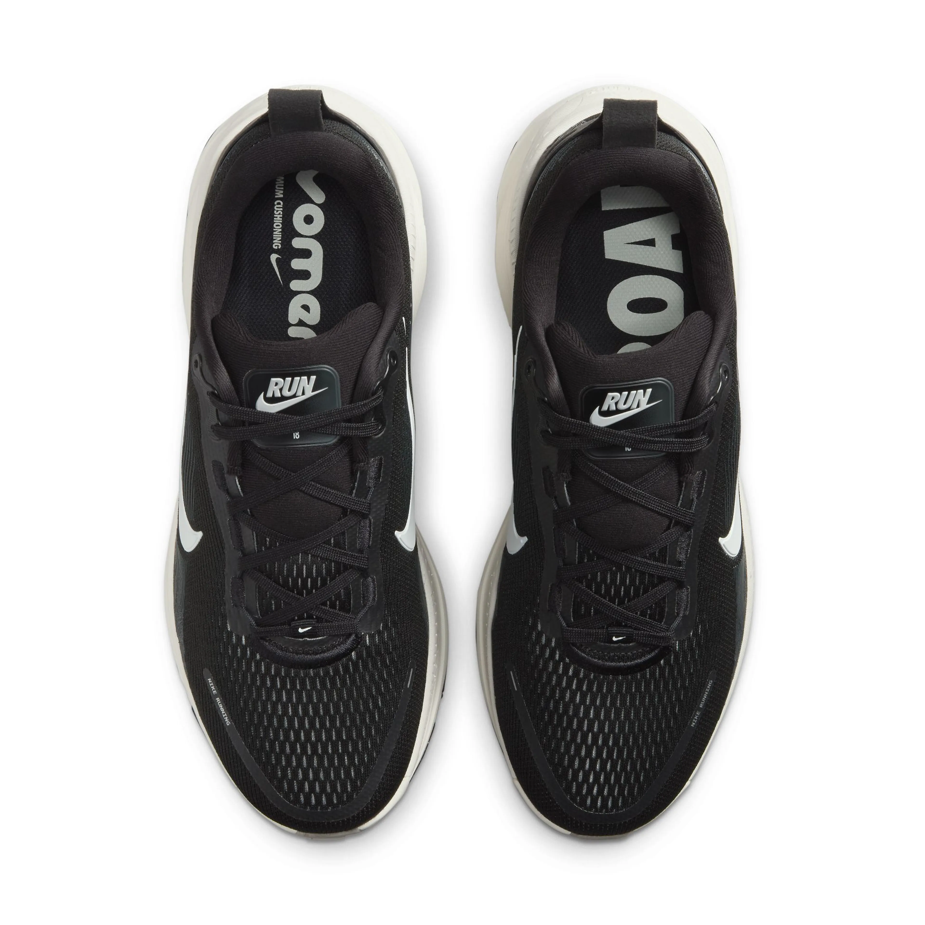 Vomero 18 Men's Road Running Shoes (Wide)