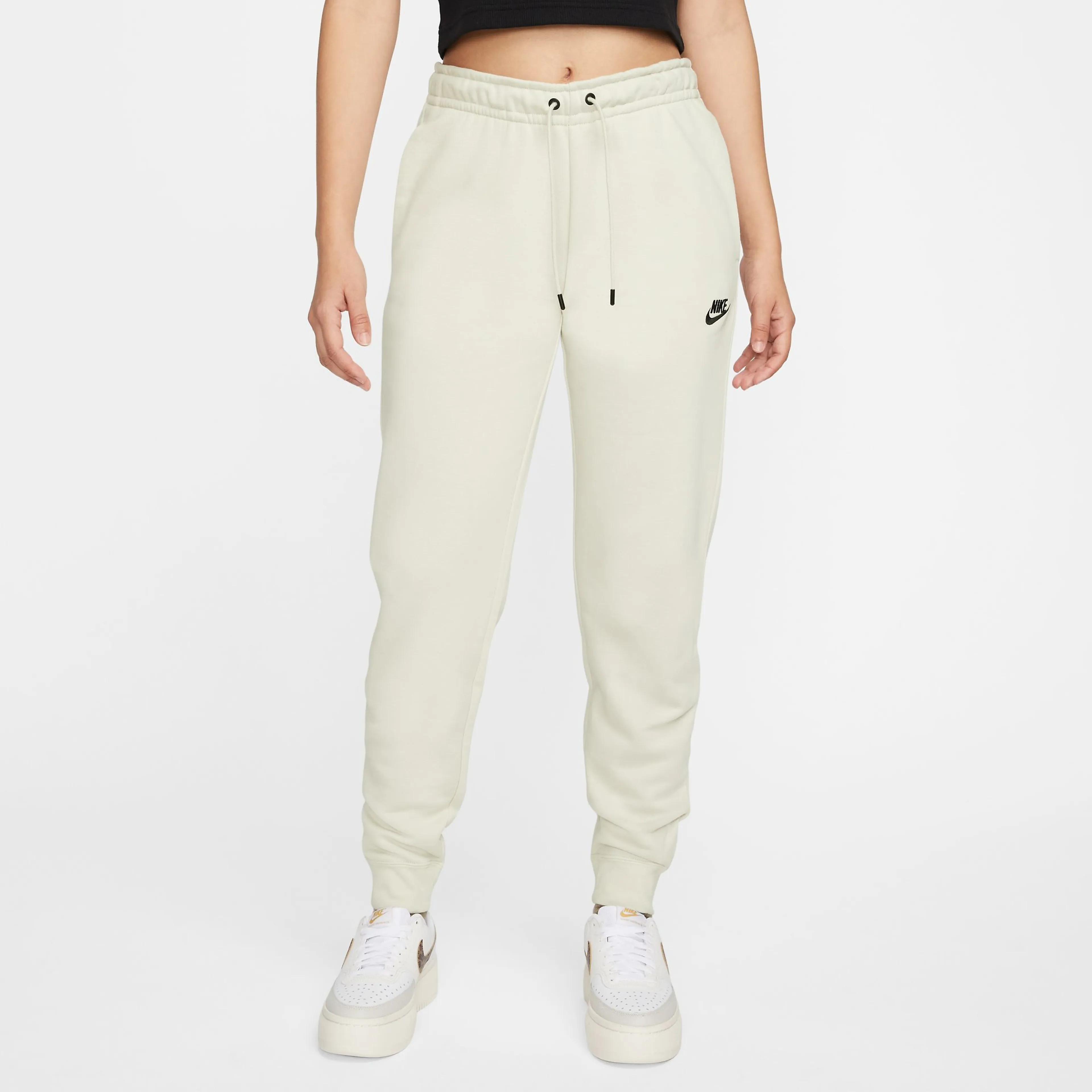 Sportswear Essential joggebukse dame