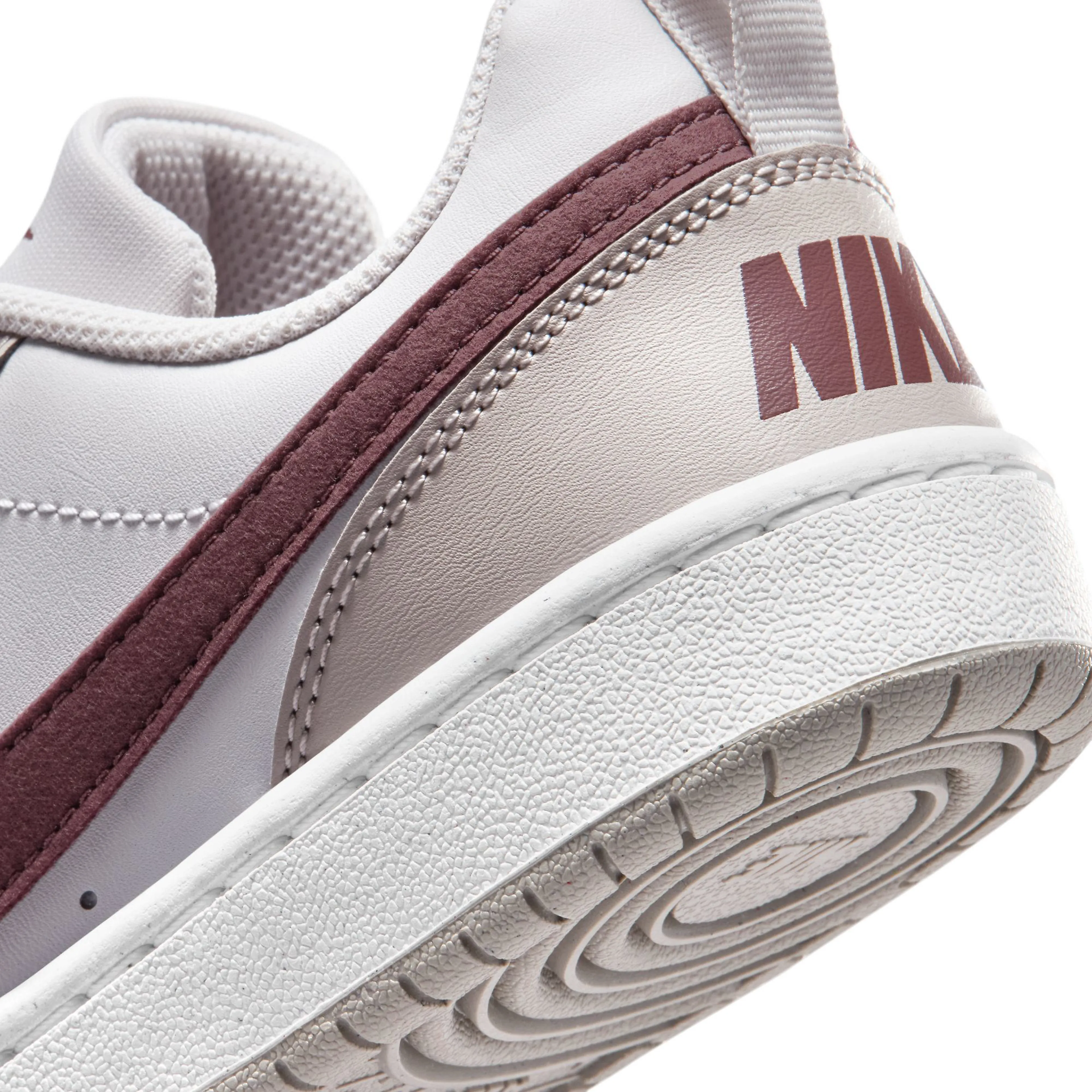 Court Borough Low Essential+ Big Kids' Shoes