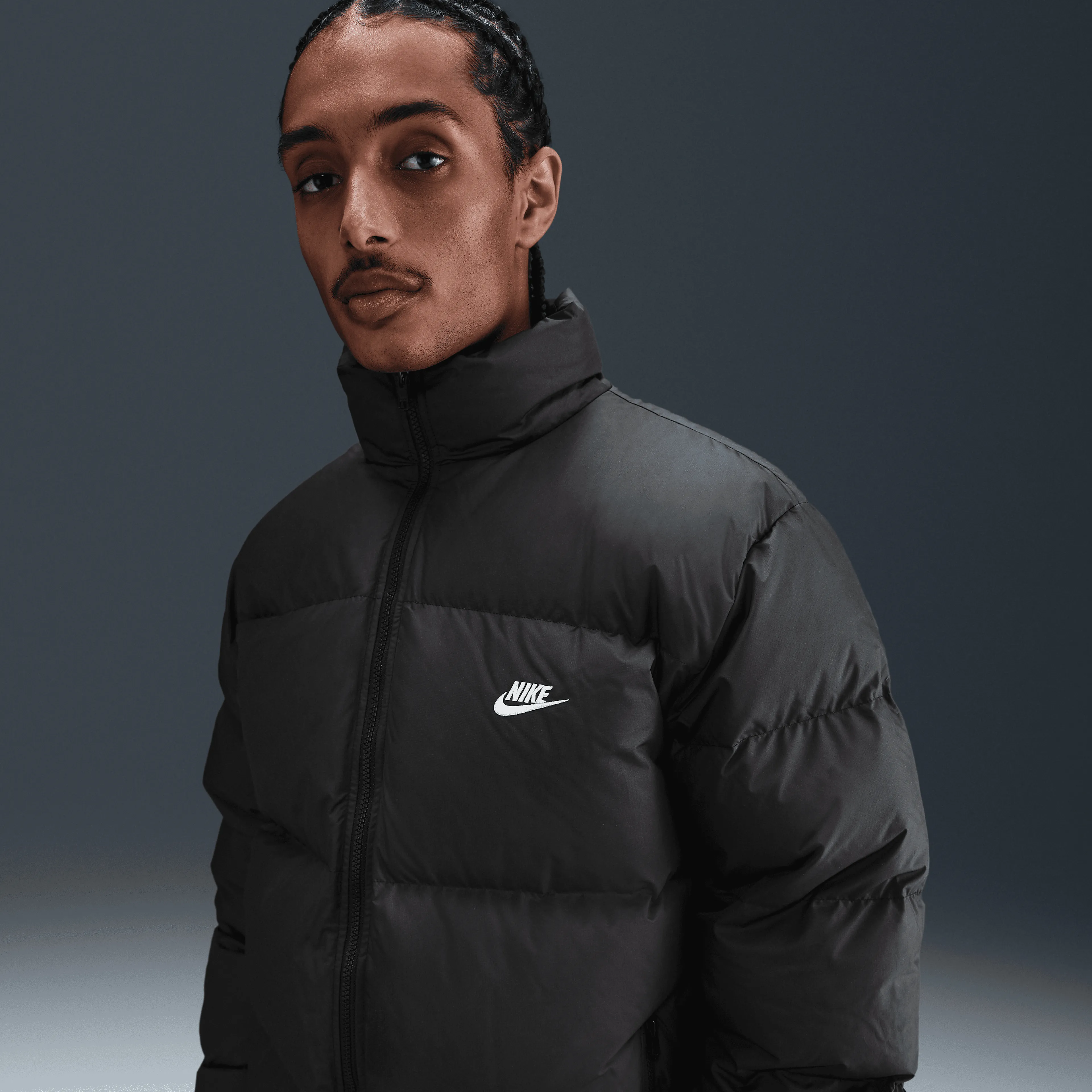 Sportswear Club Men's Therma-FIT Puffer Jacket