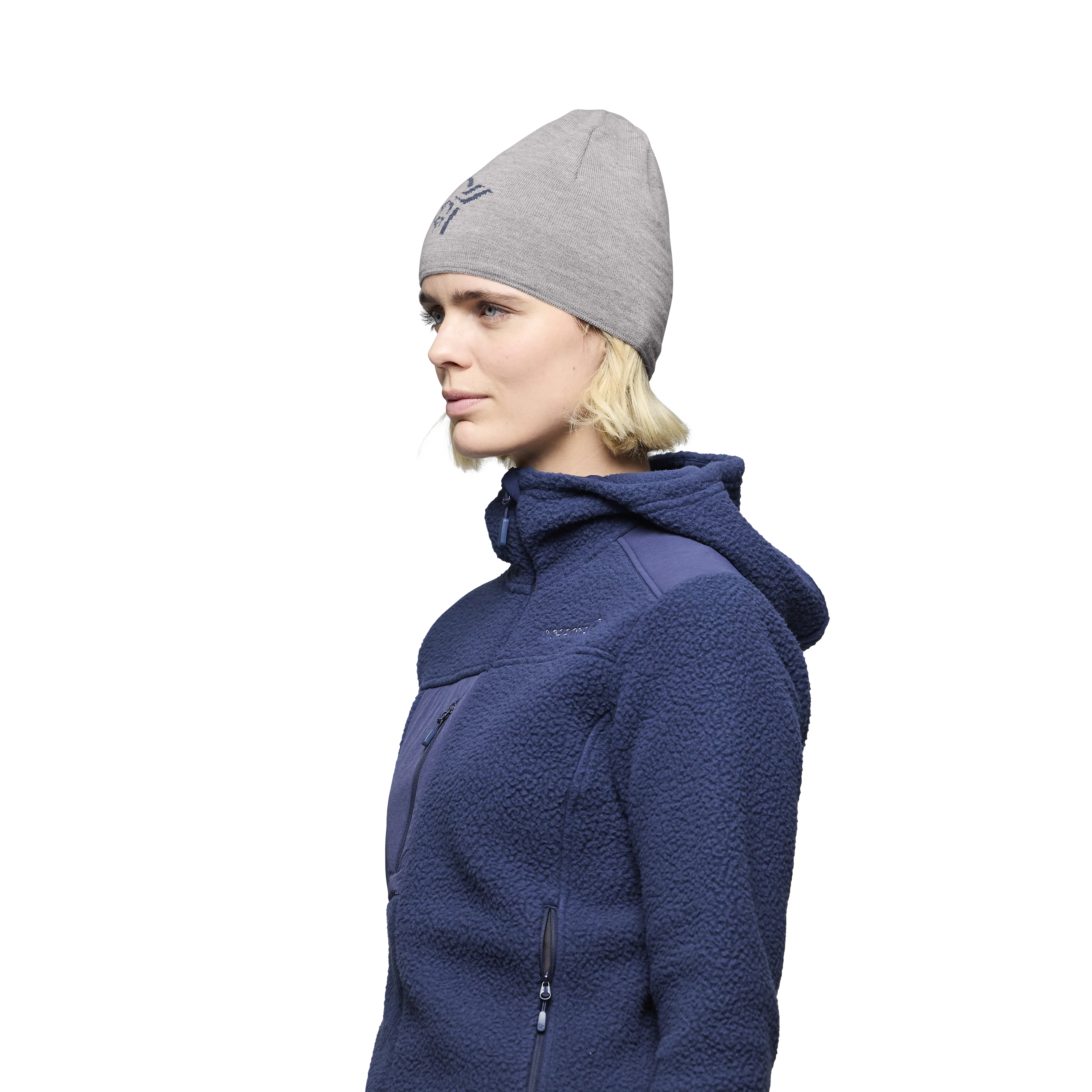 /29 light merinoUll logo Beanie