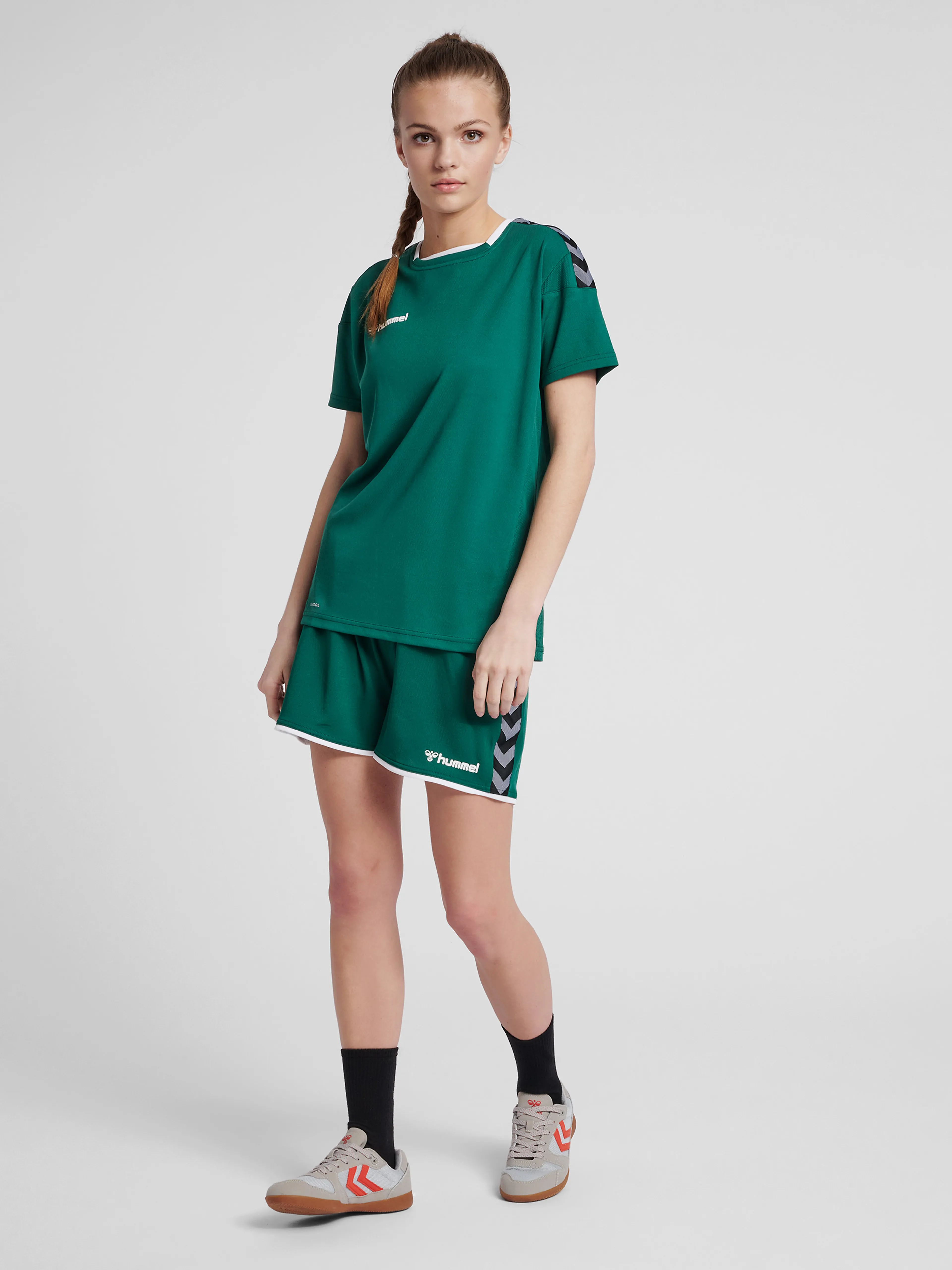 Authentic Poly shorts dame
