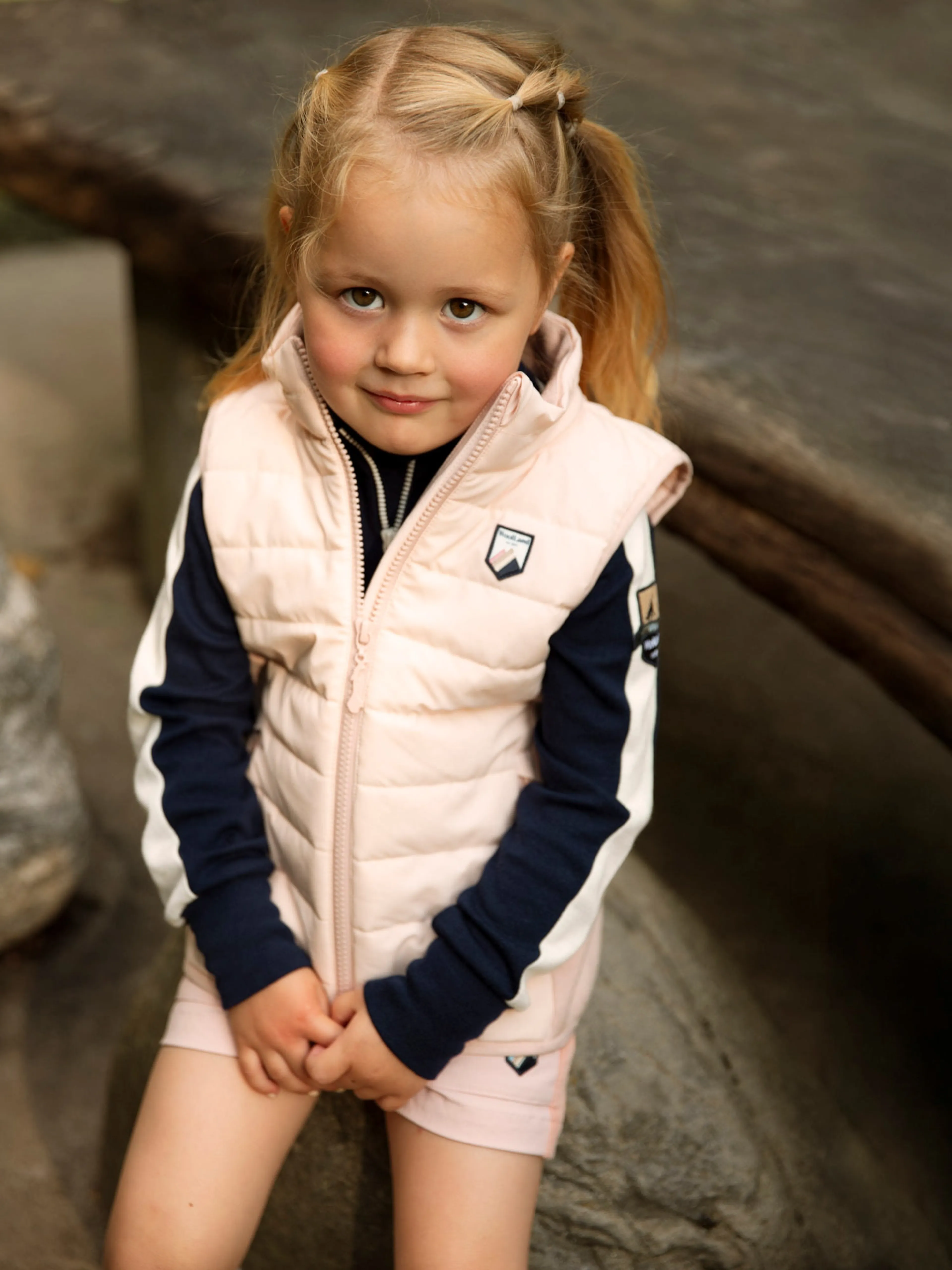 Besseggen Vest Girl