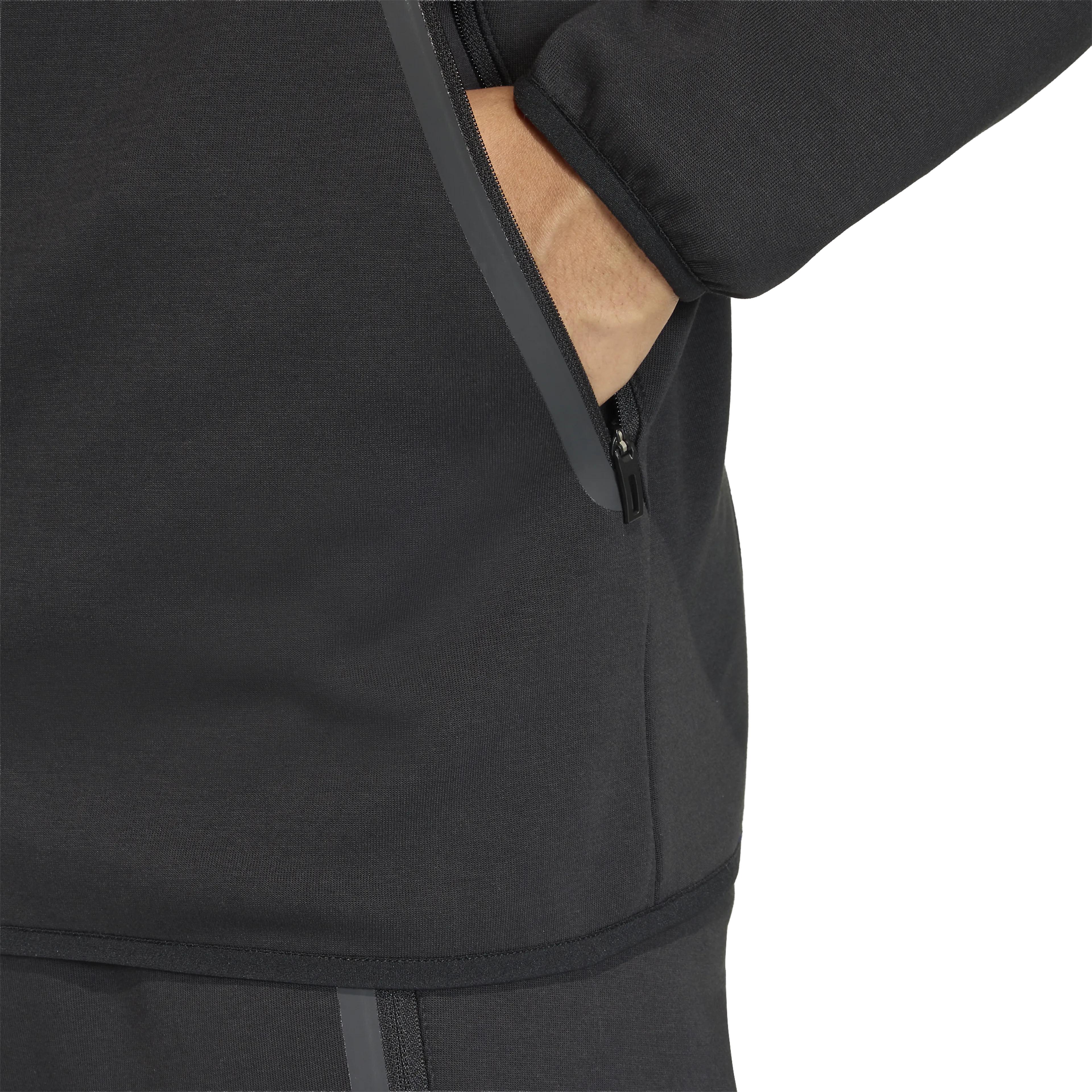 TIRO TRAVEL SWEAT HOODIE  
