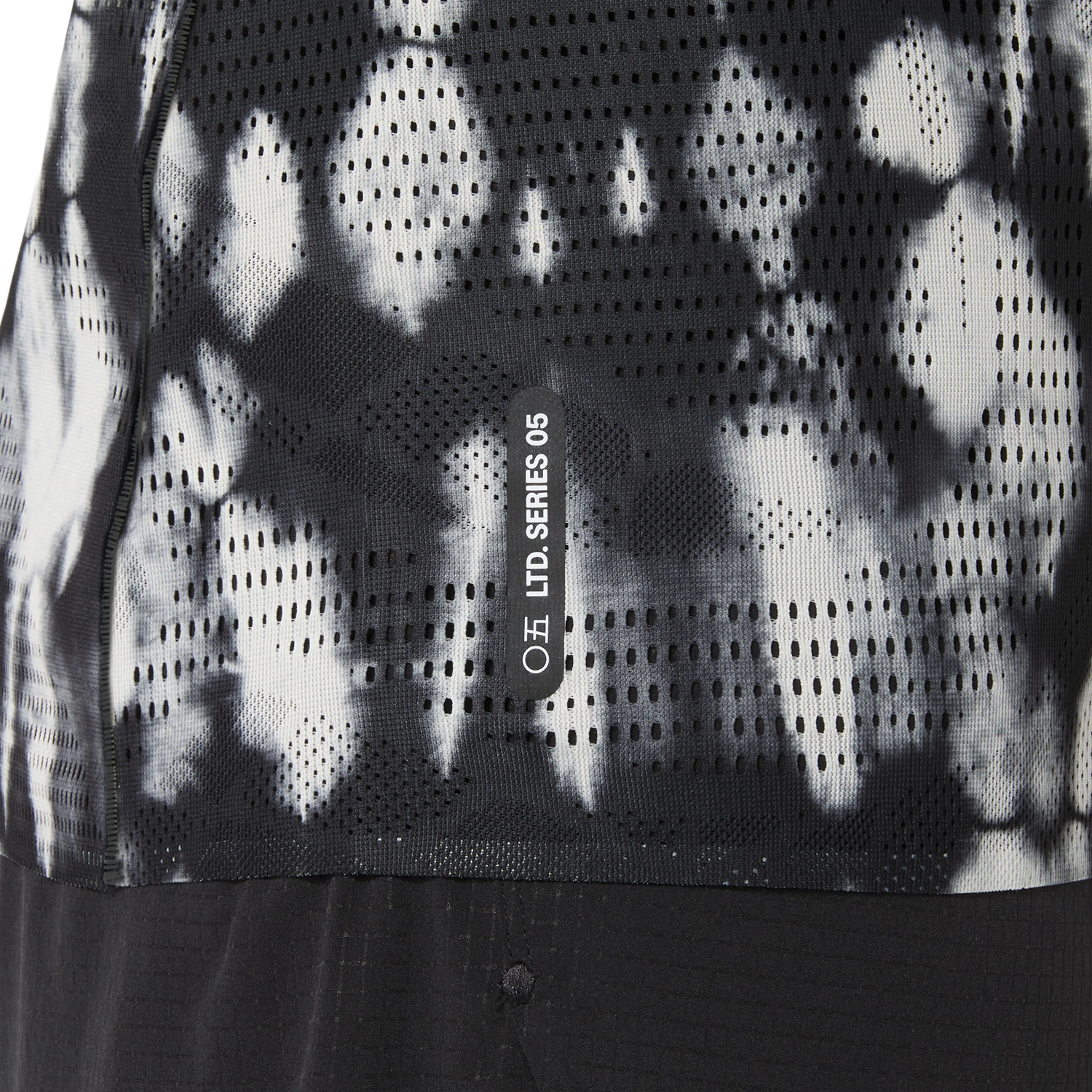 LIMITED SERIES METARUN SS TOP
