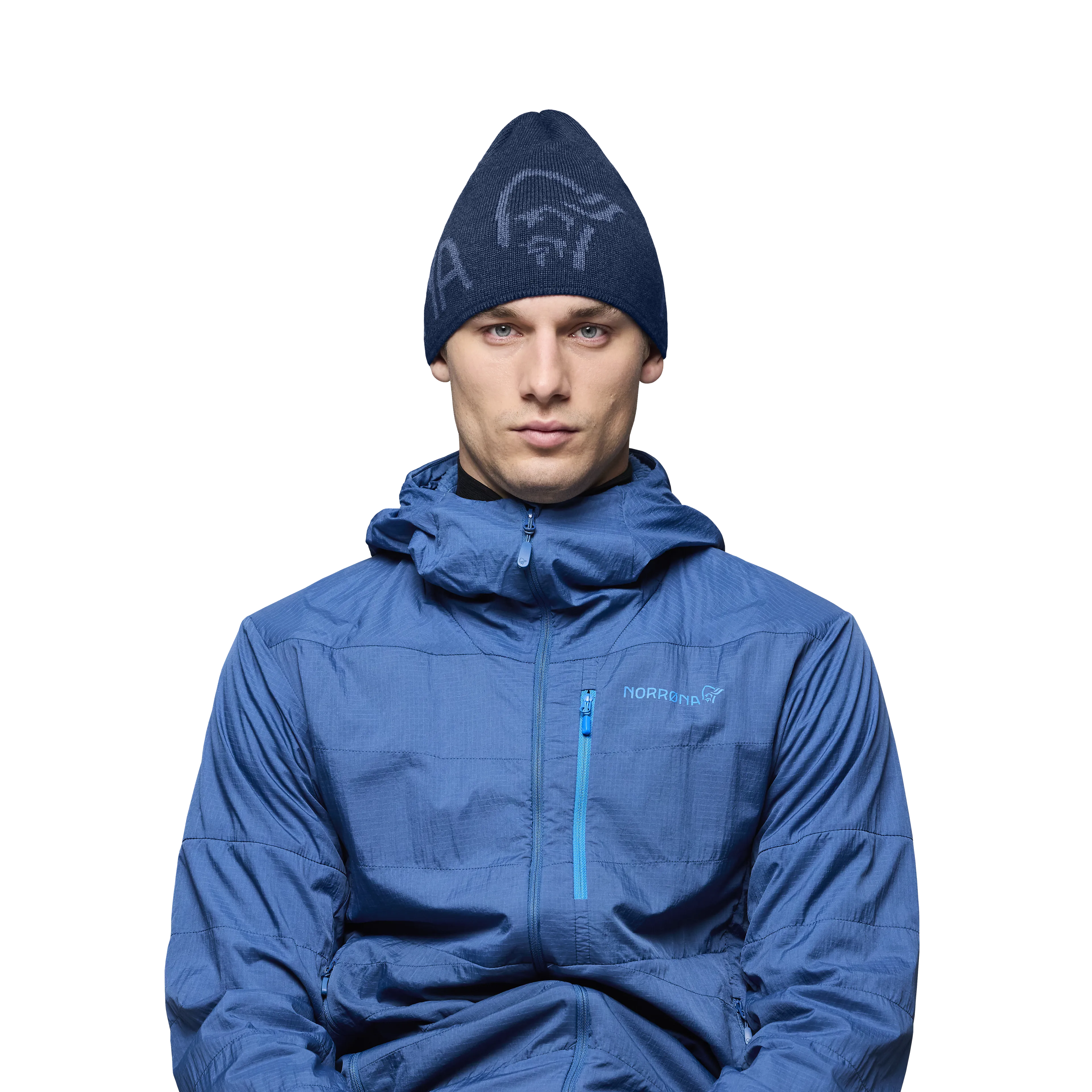 /29 mid merinoUll logo Beanie