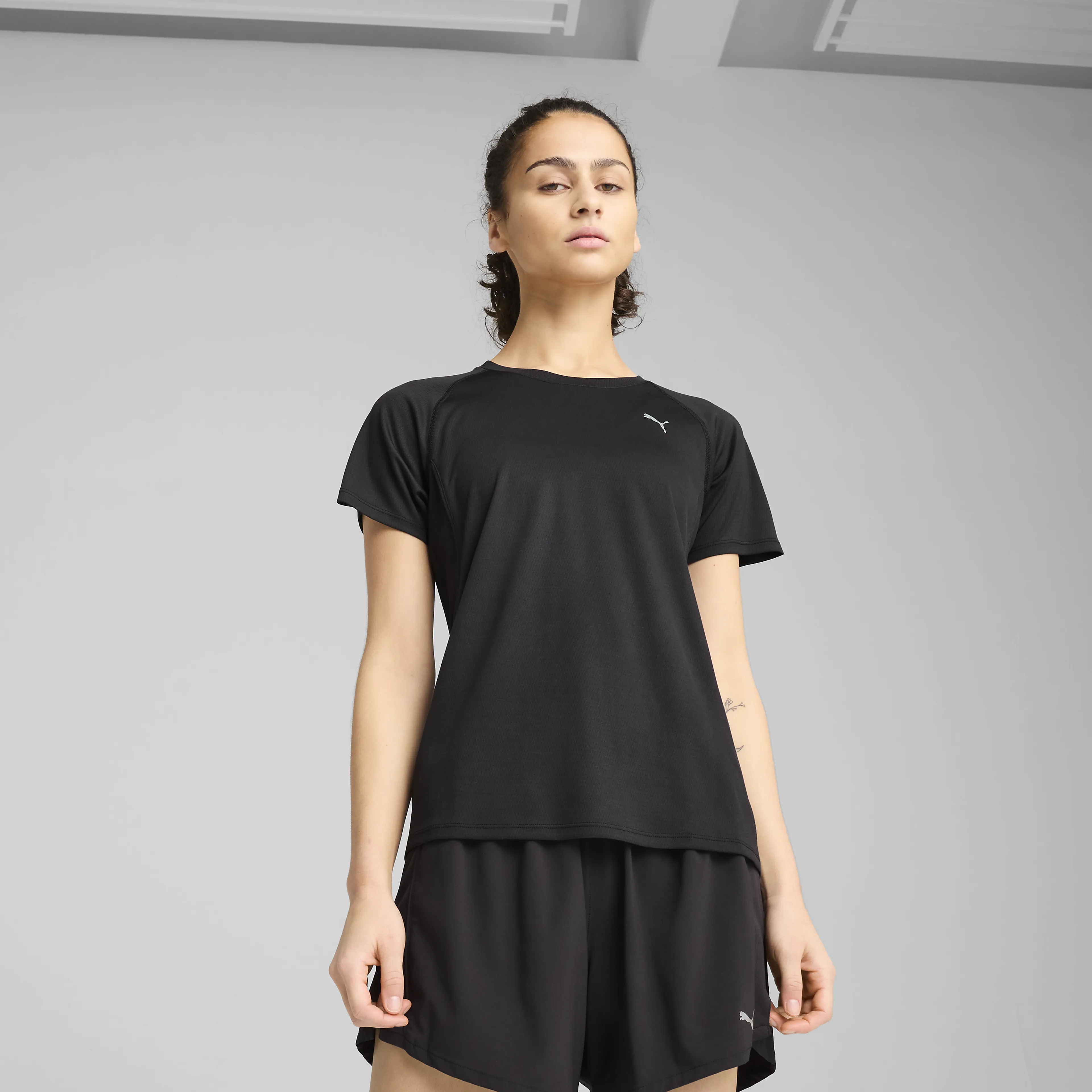 RUN VELOCITY TEE 