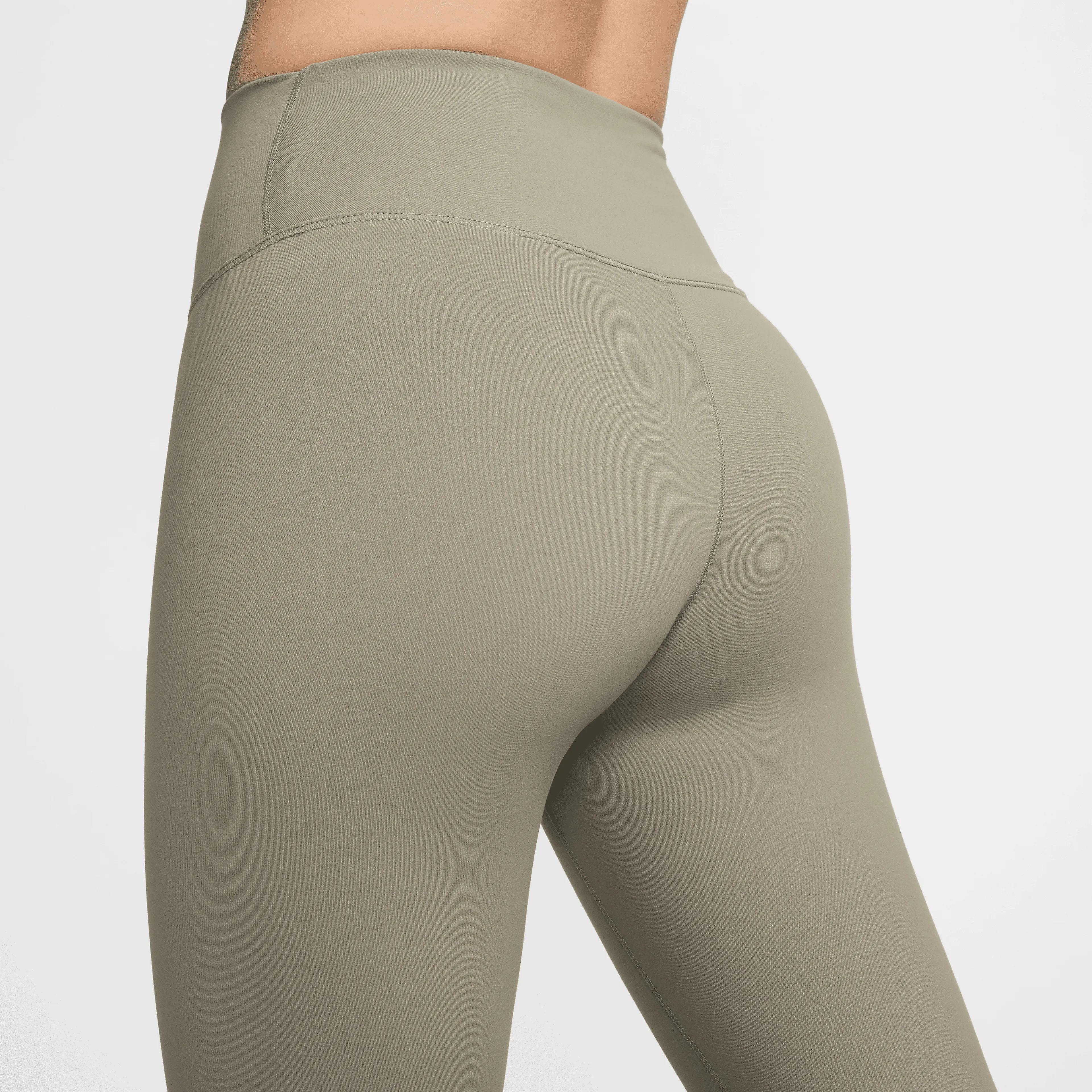 One High-Waisted 7/8 Leggings