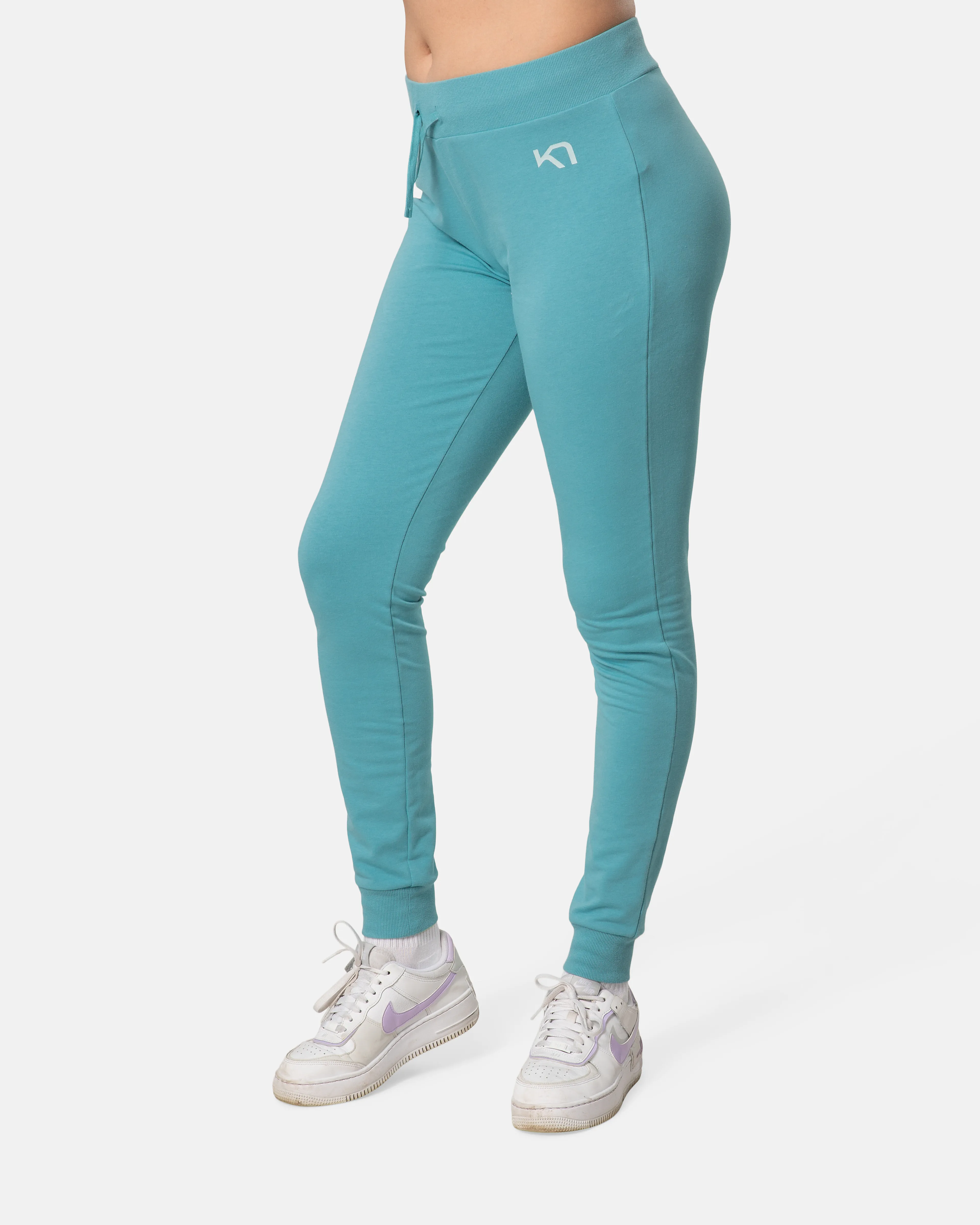 KARI PANT