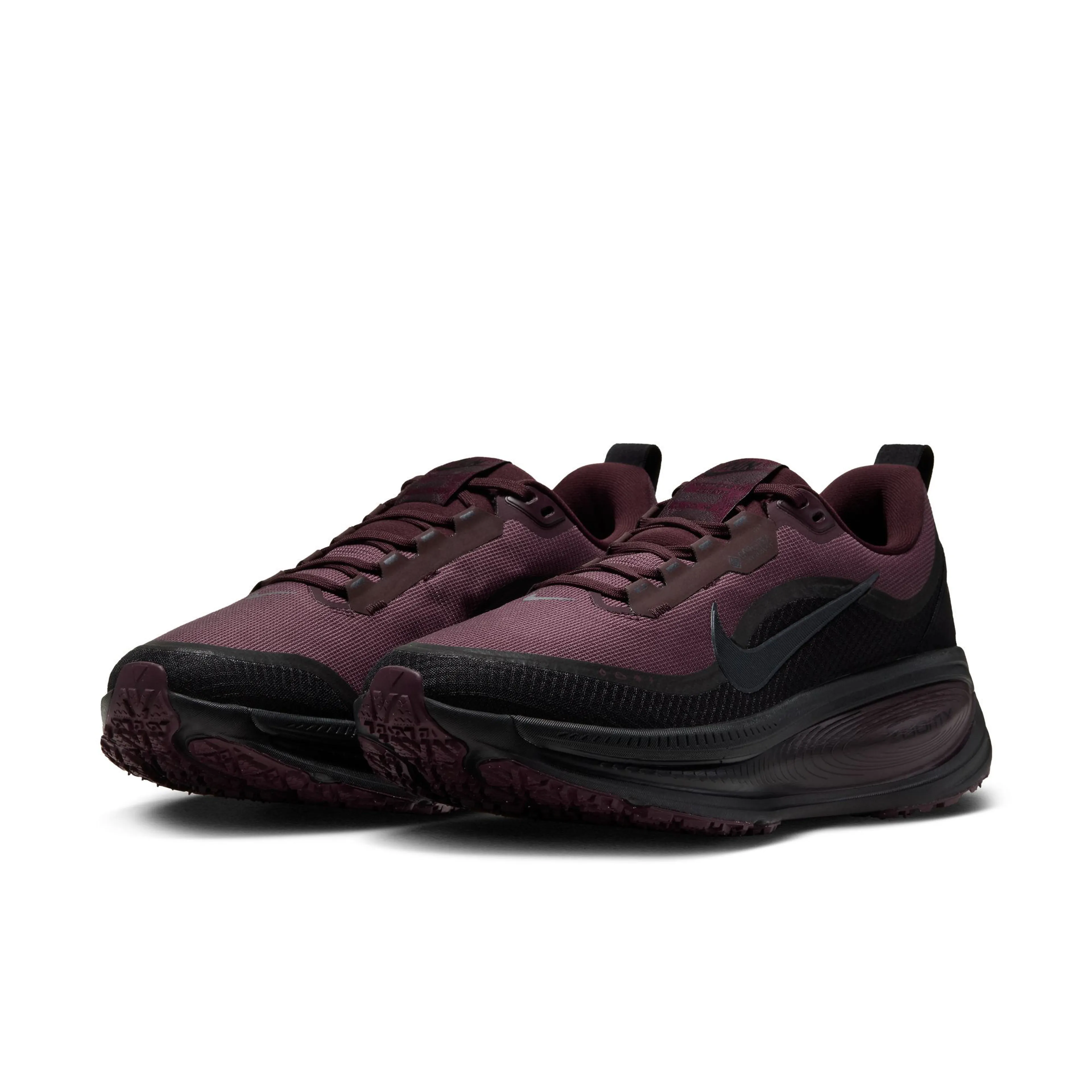 Vomero 18 GORE-TEX Men's Waterproof Road Running Shoes