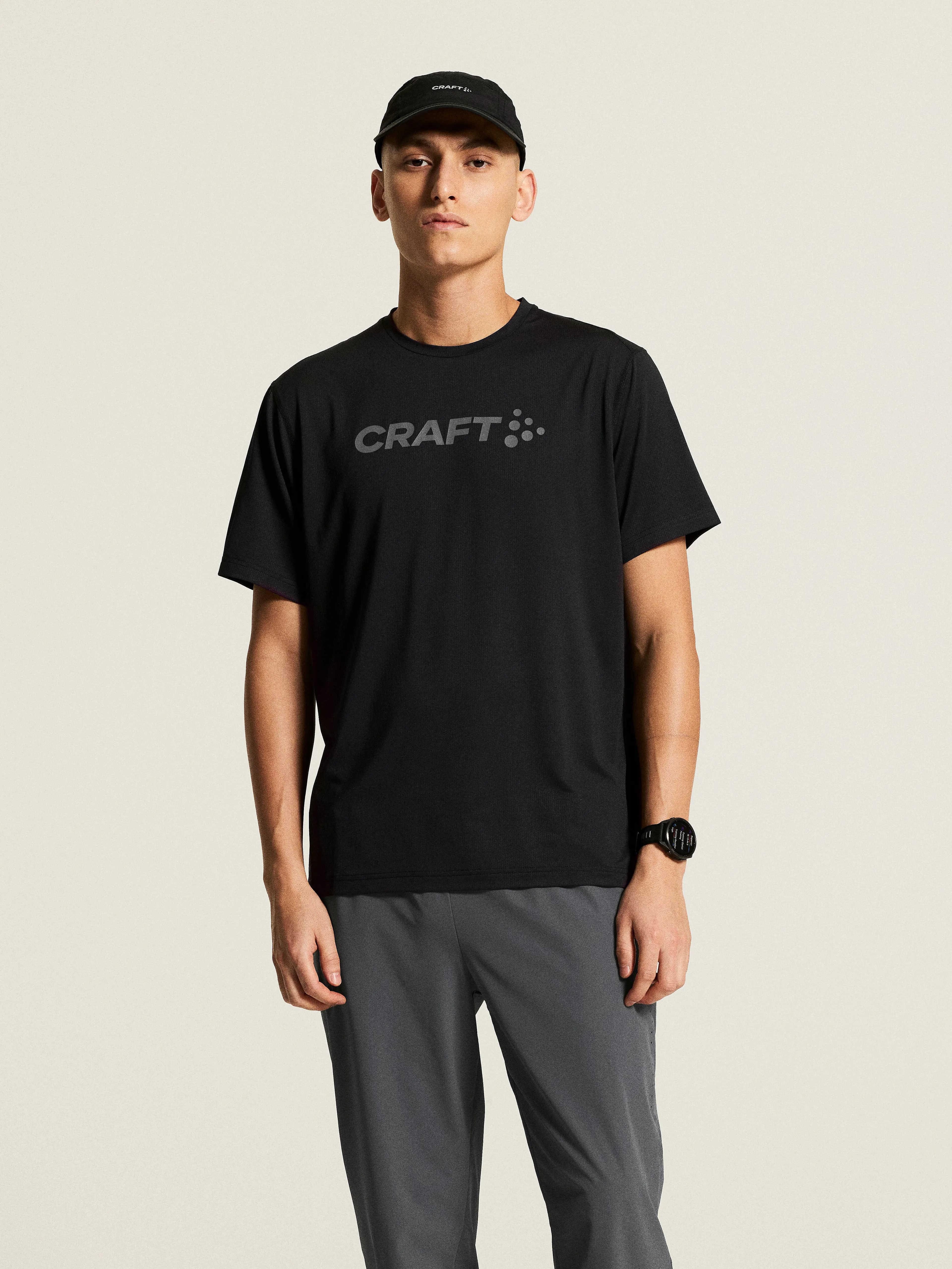 Essence Logo Tee 2 M