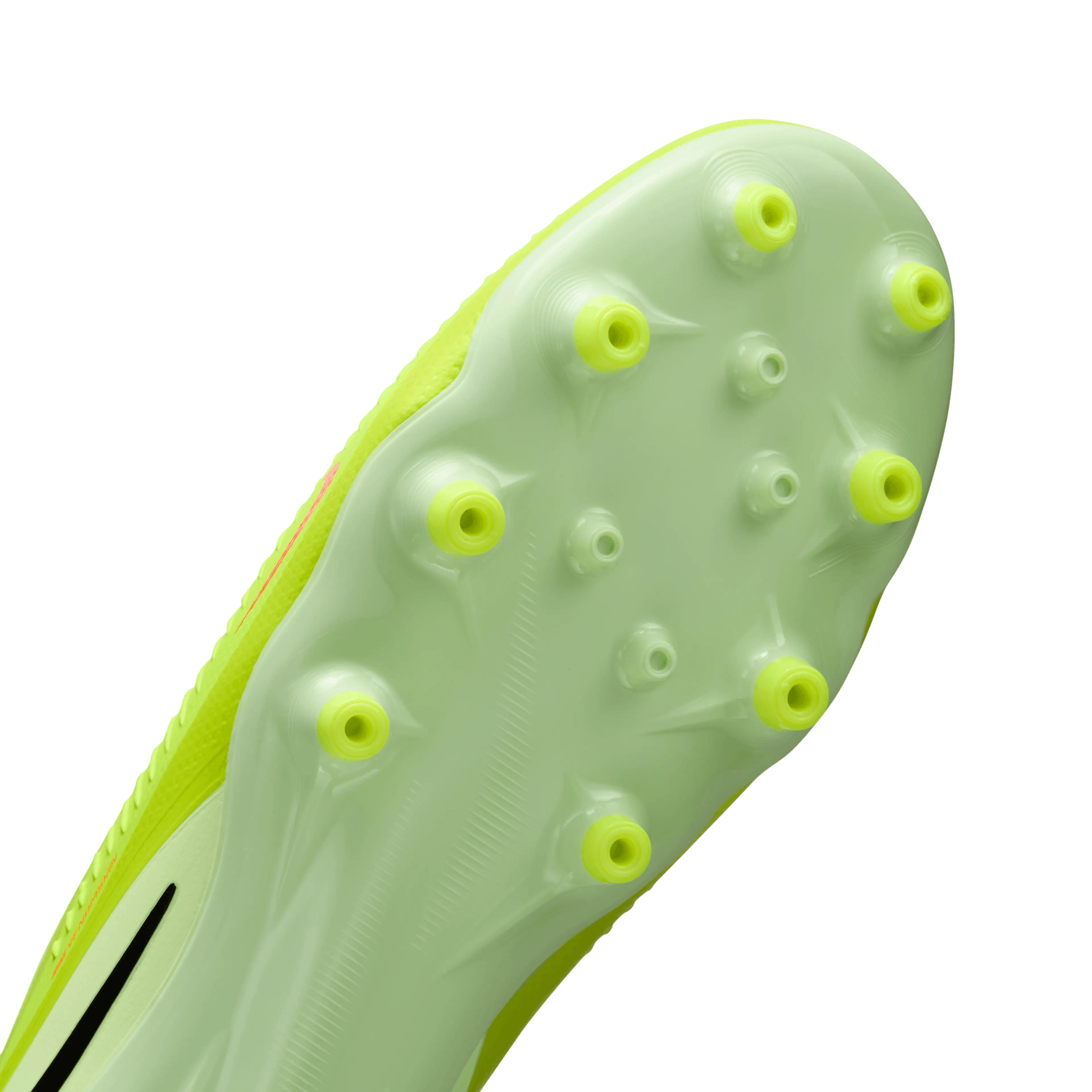 Phantom 6 Low Pro Artificial-Grass Fotballsko Kunstgress