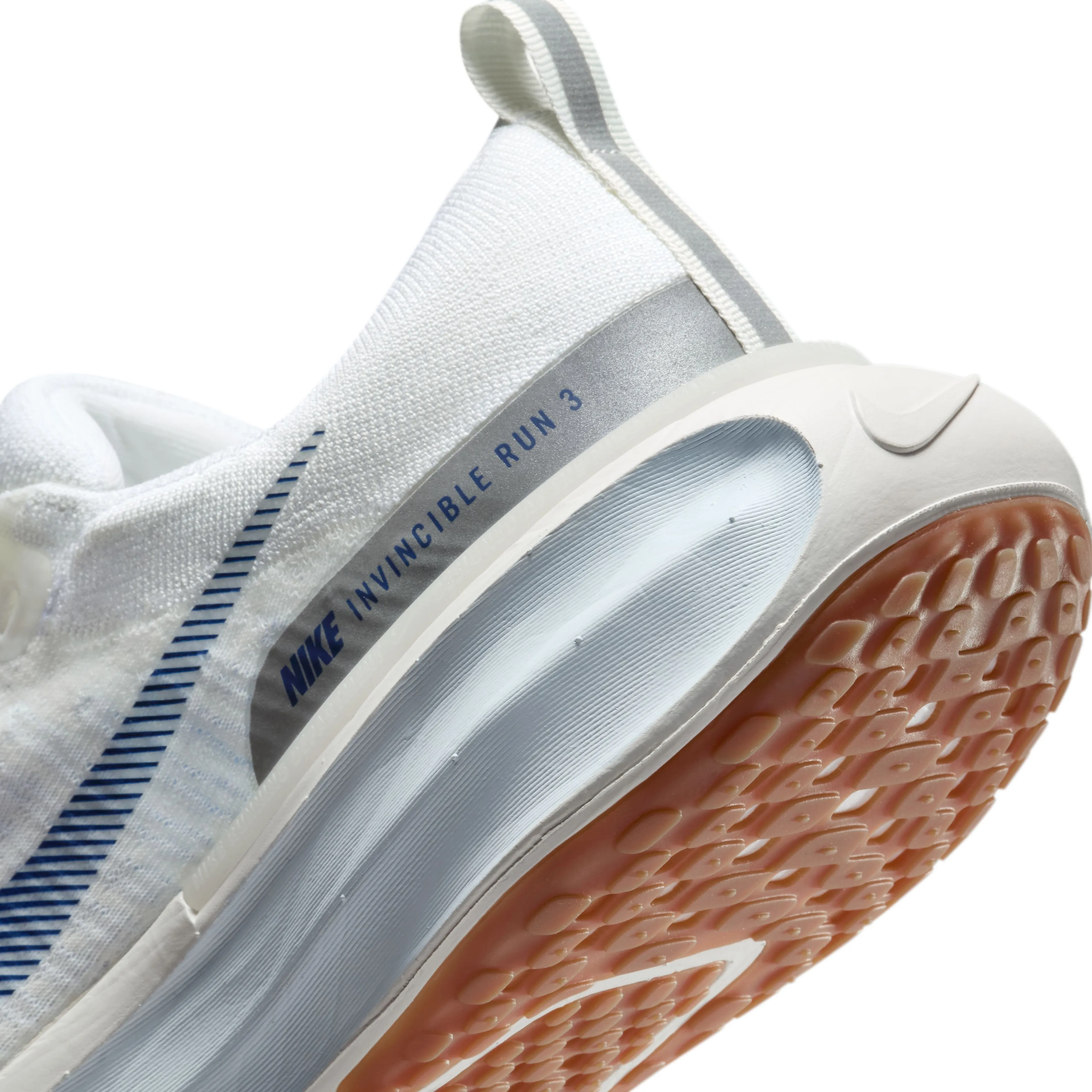 ZOOMX INVINCIBLE RUN FK 3