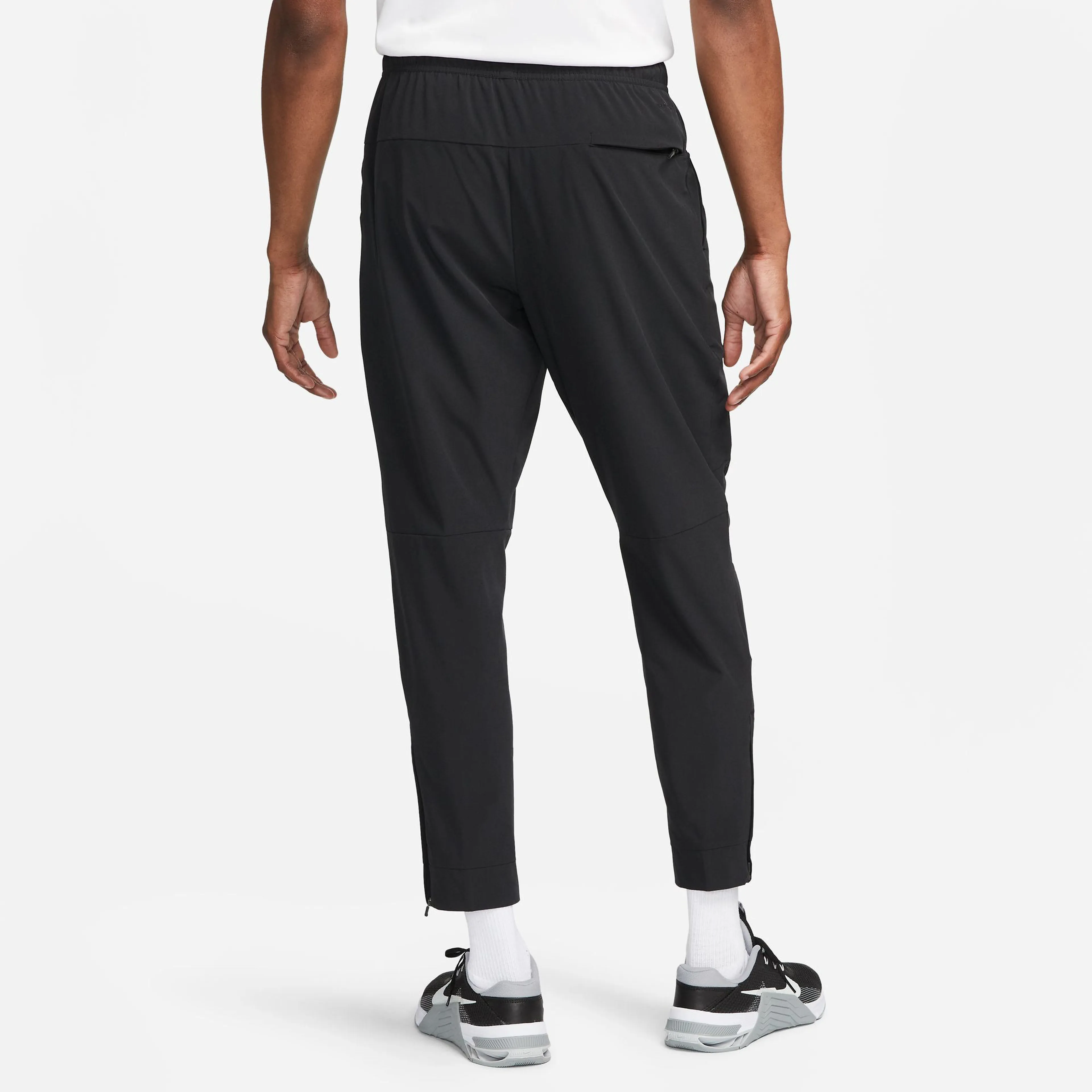Unlimited Men's Dri-FIT Zippered Cuff Versatile Pants