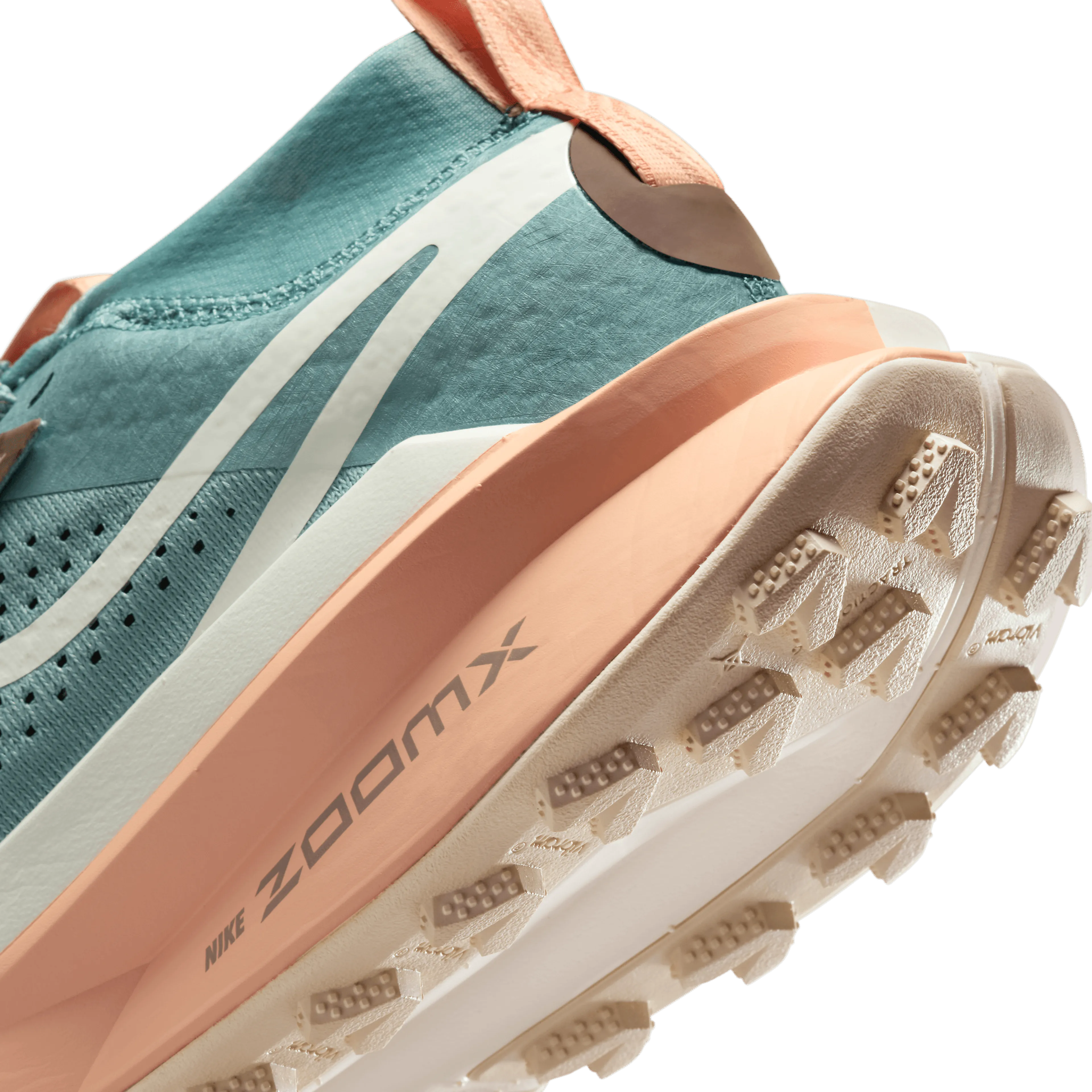 W NIKE ZOOMX INVINCIBLE TRAIL