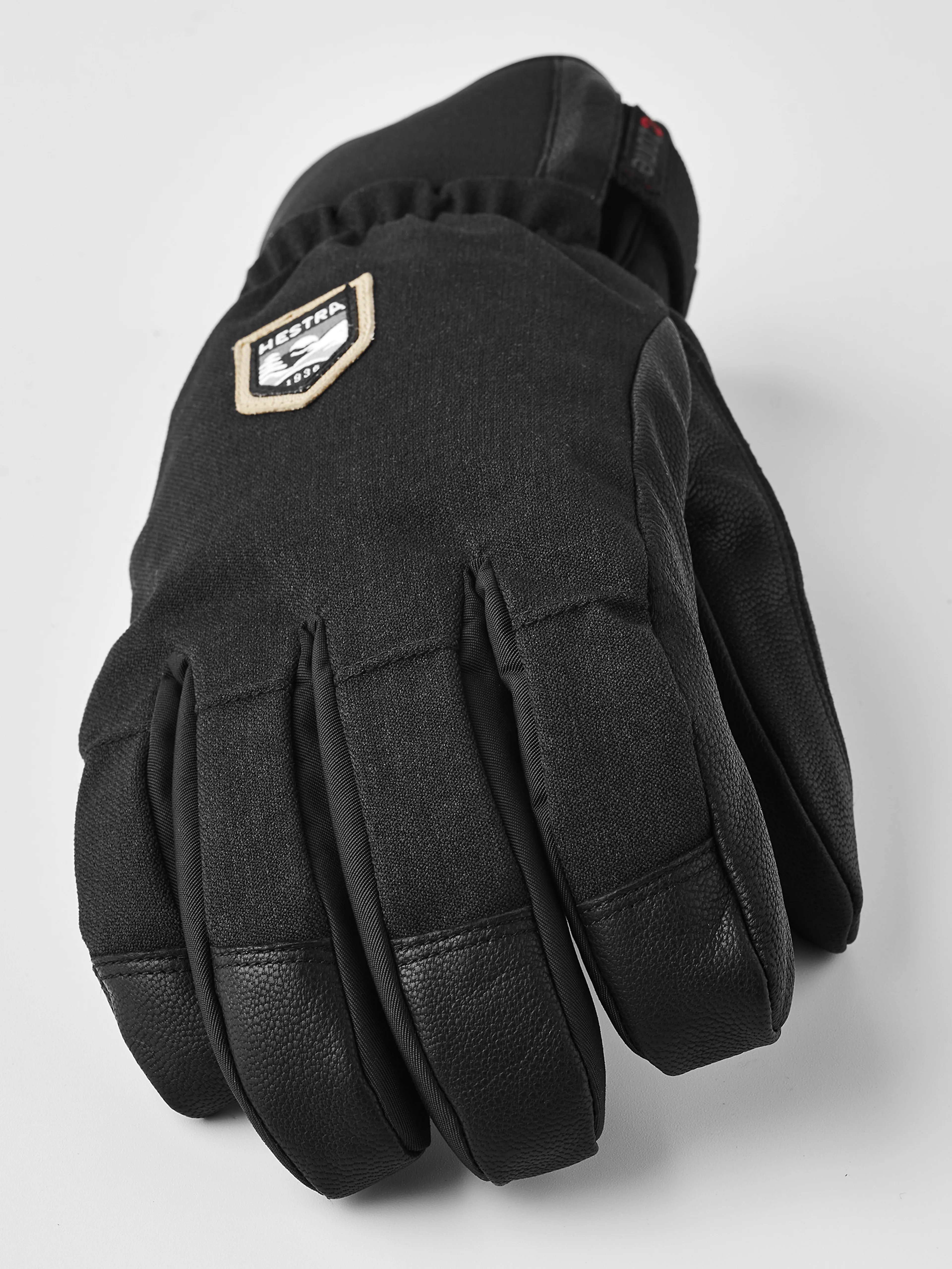 CZone Alpine - 5 finger CZone Alpine - 5 finger