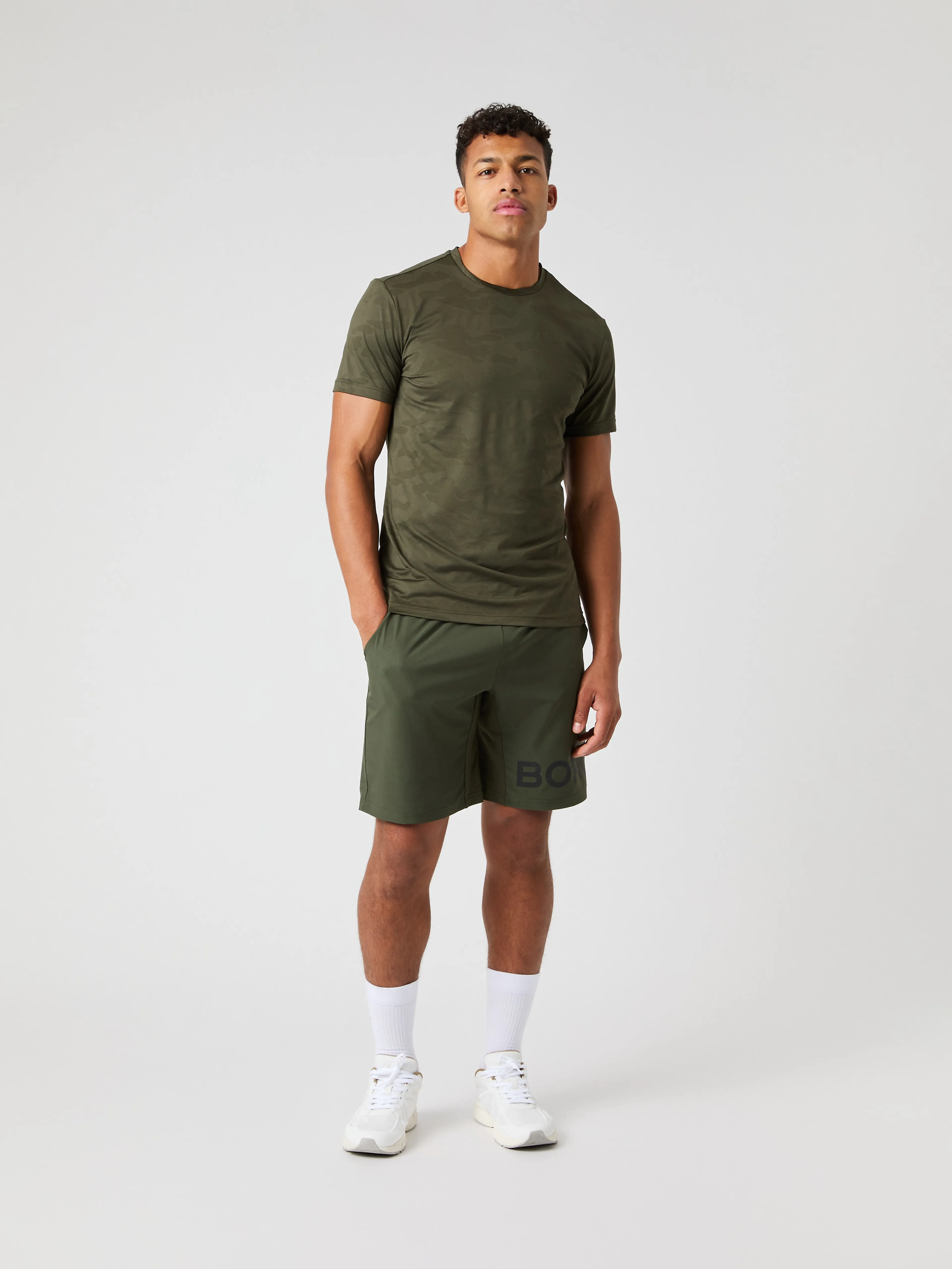 BORG PERFORMANCE T-SHIRT BORG PERFORMANCE T-SHIRT