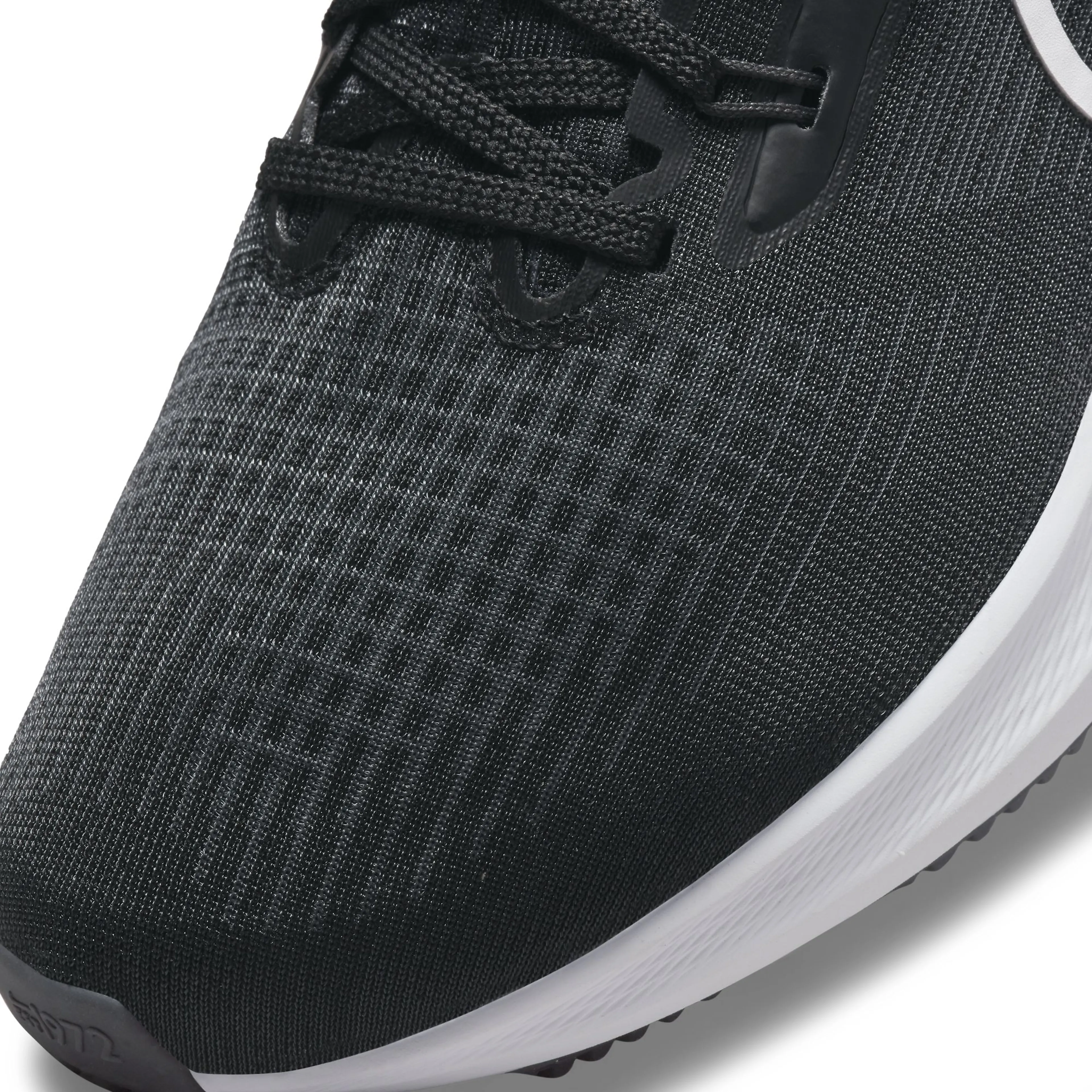 AIR ZOOM PEGASUS 39