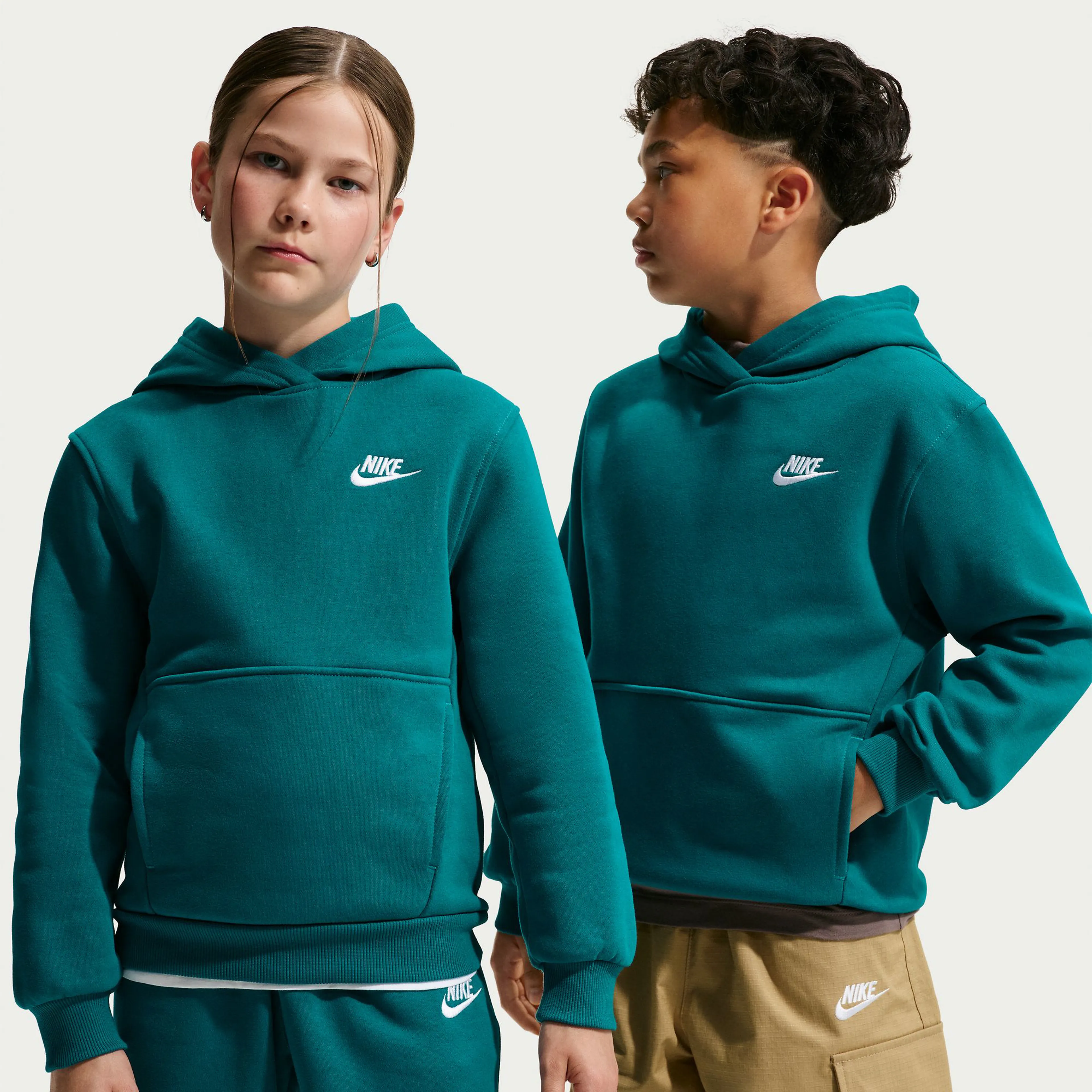 Sportswear Club Fleece Hettegenser junior