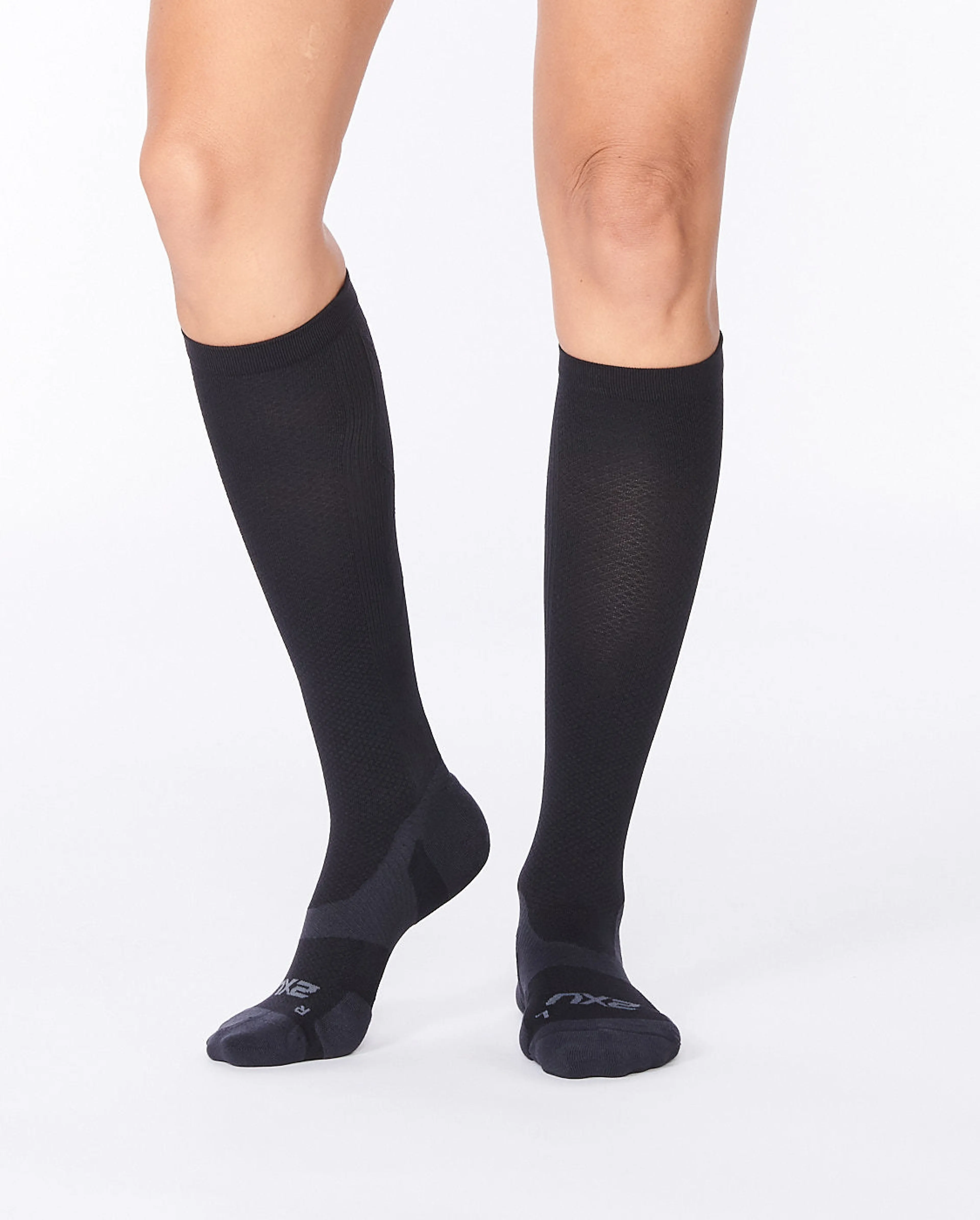 VECTR LGT CUSH FULL L SOCKS