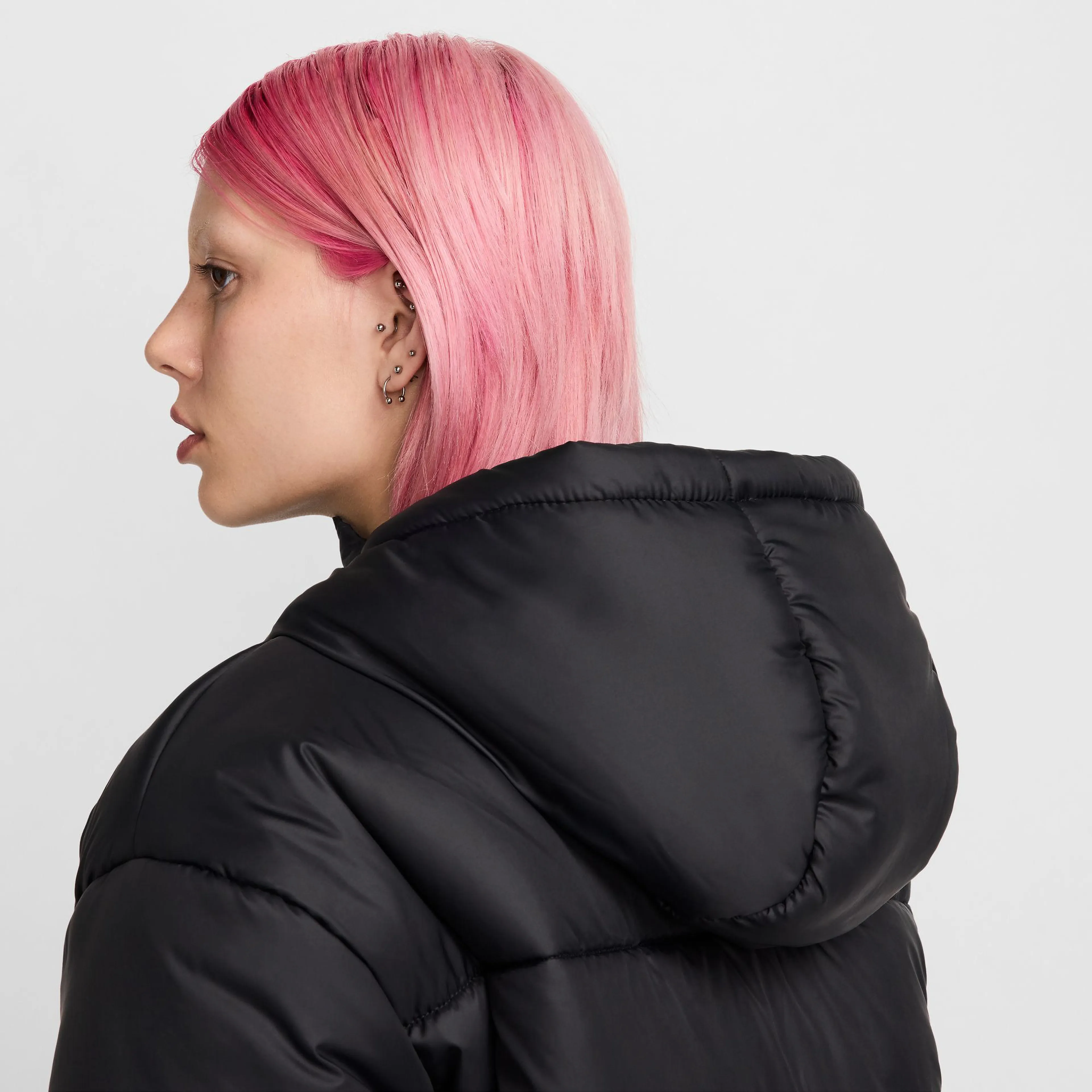 Sportswear Classic Puffer Women's Therma-FIT Loose Hooded Jacket