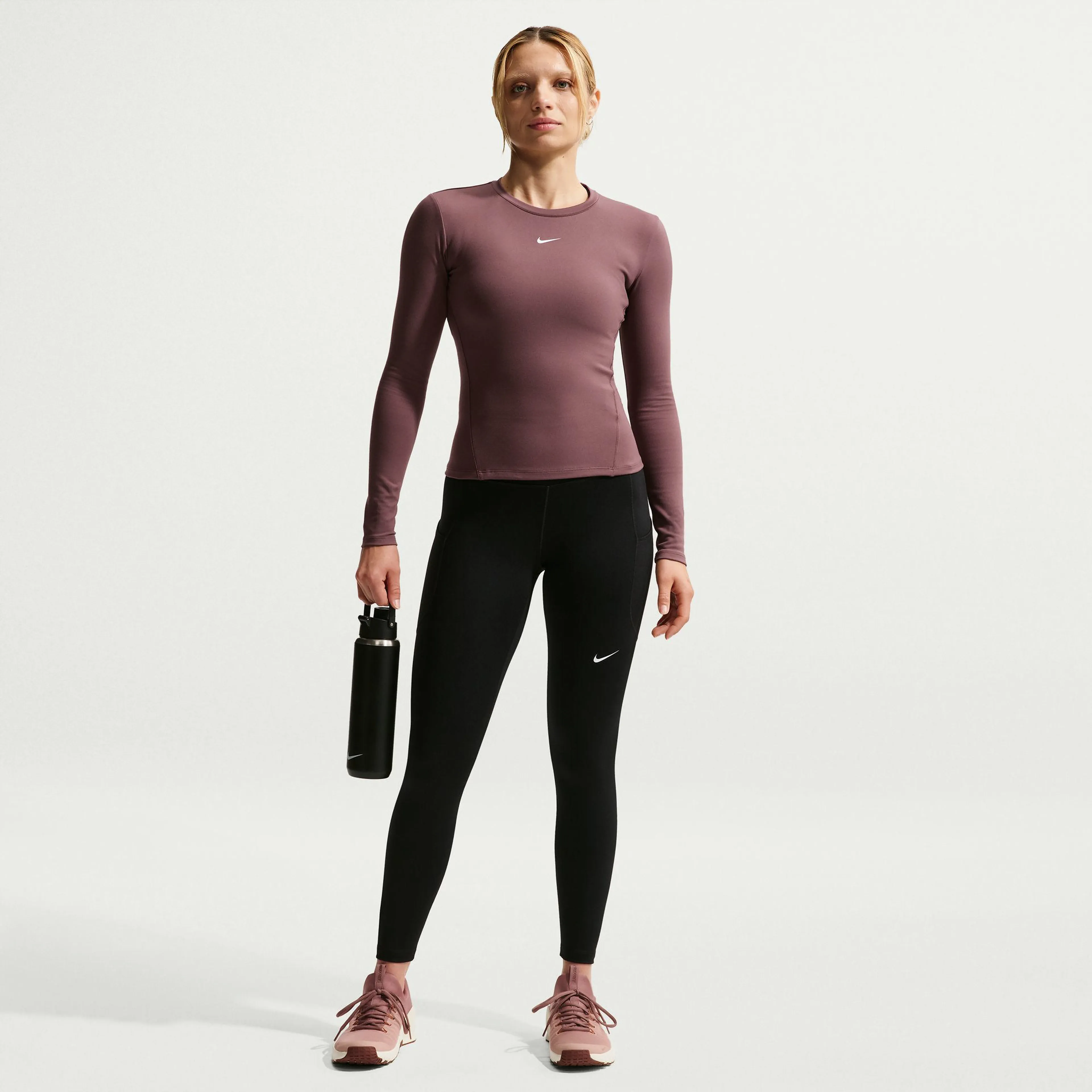 One Fitted Women's Dri-FIT Long-Sleeve Top