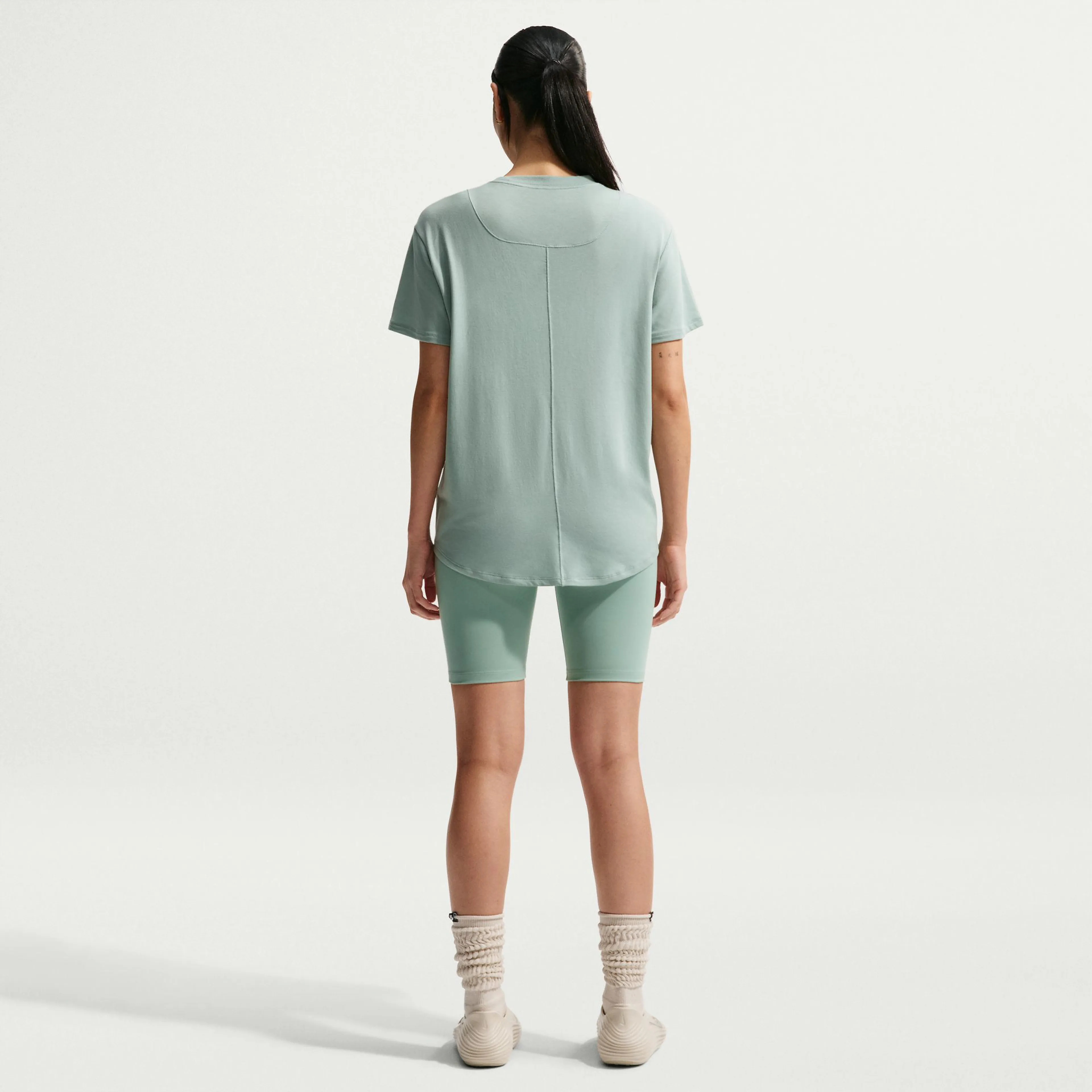One Relaxed Women's Short-Sleeve Top