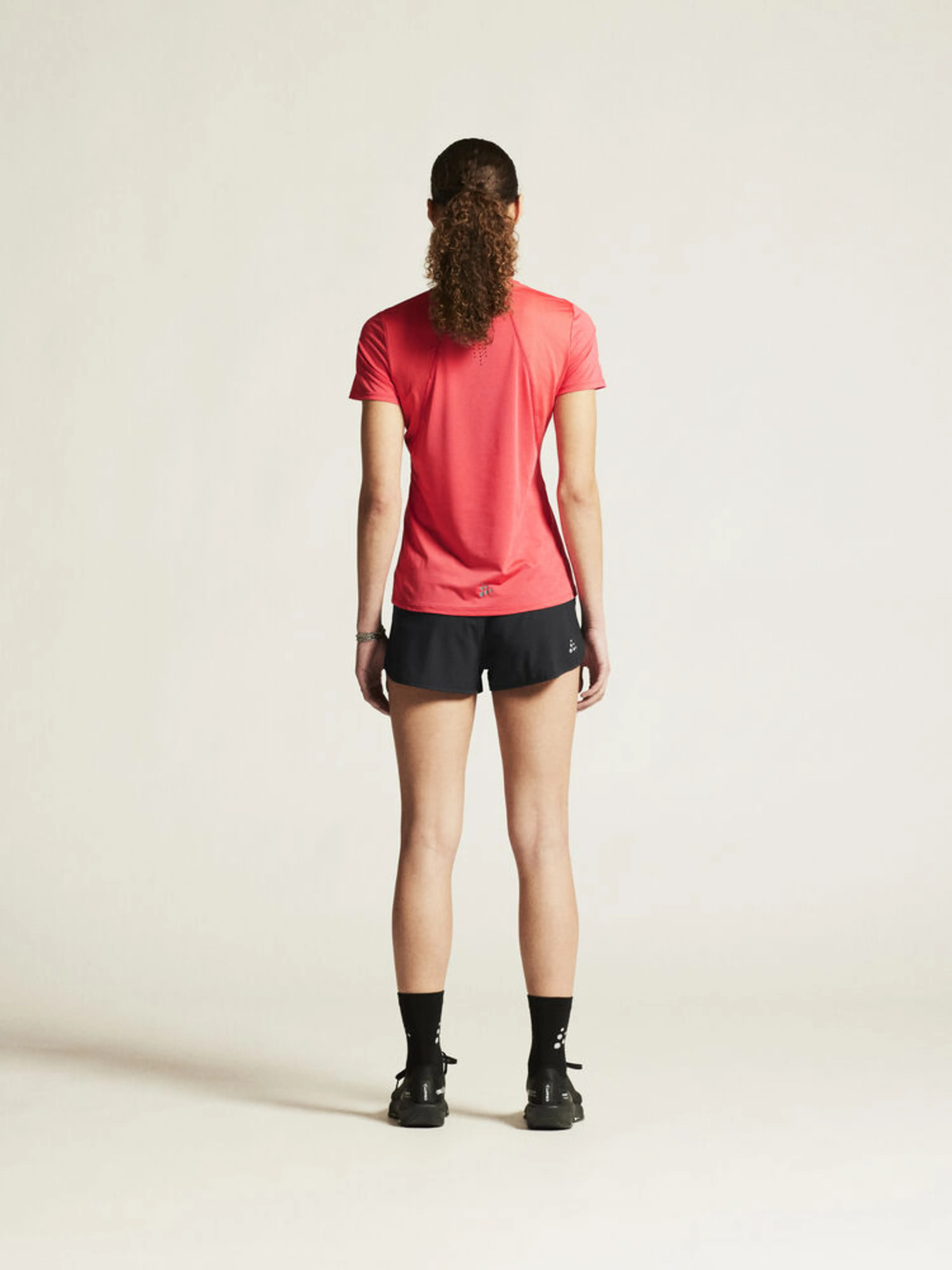 Adv Essence Ss Tee 2 W