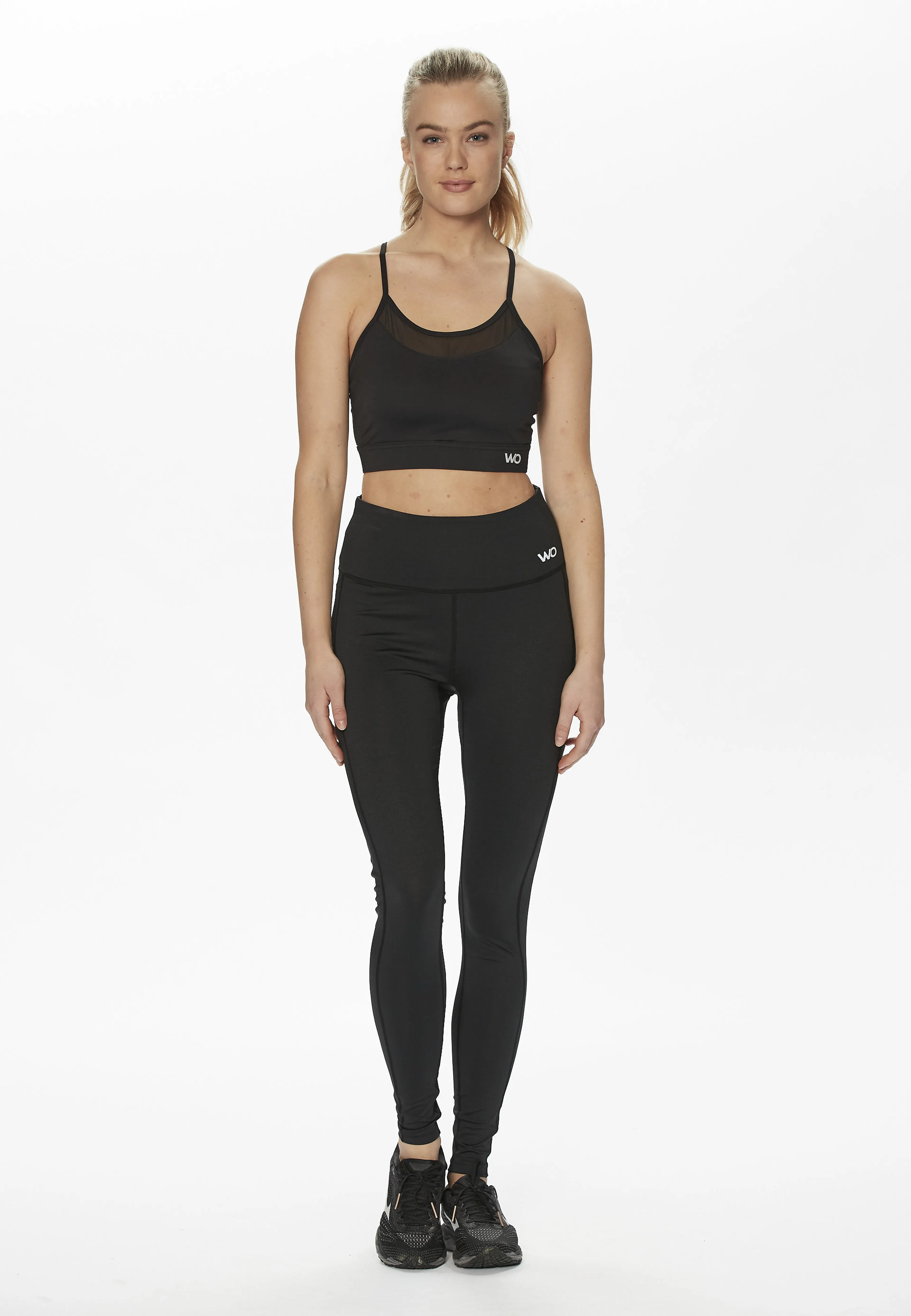 Salisbury W Sports Bra With Mesh Details Salisbury W Sports Bra With Mesh Details