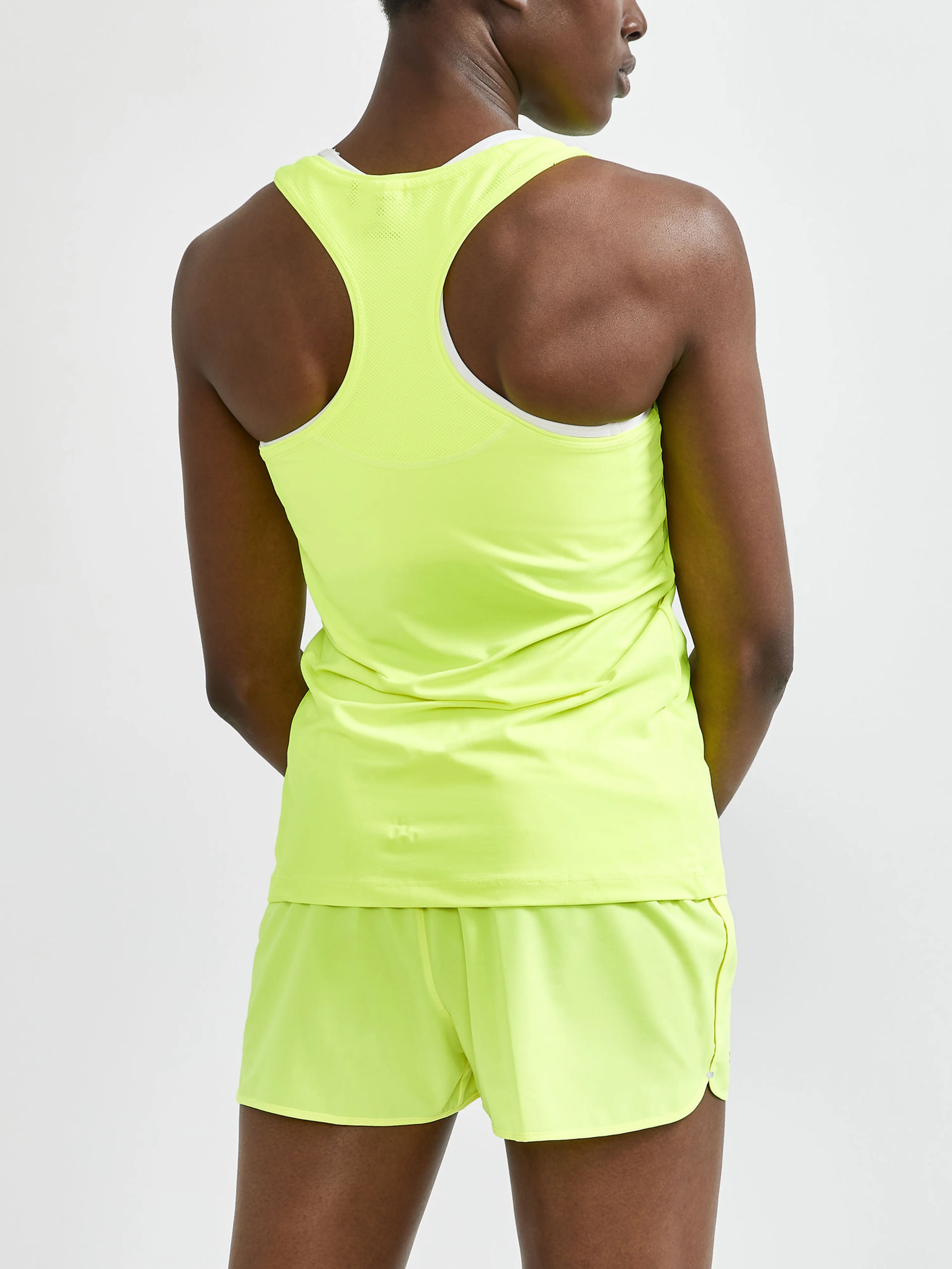 Adv Essence Singlet W