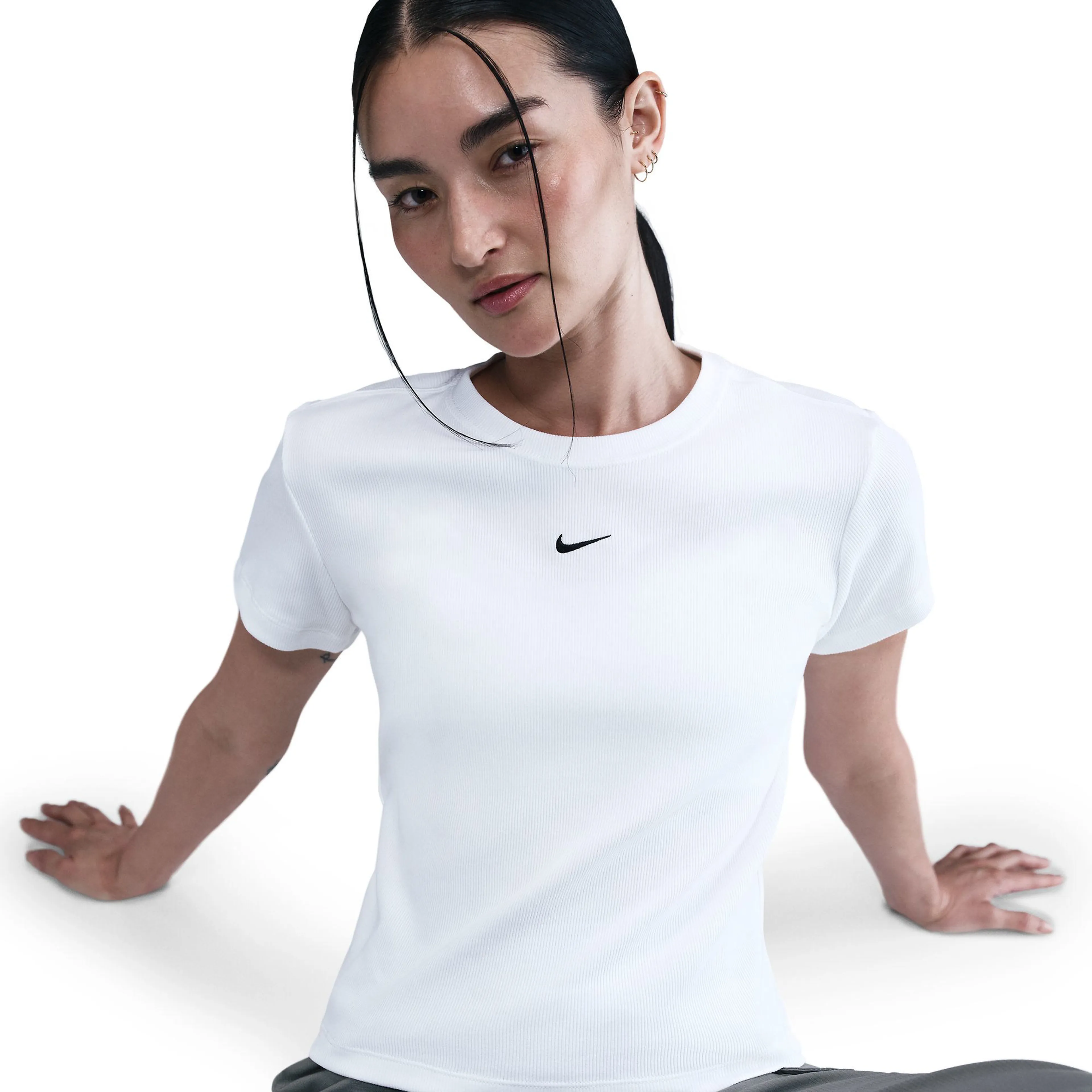 Sportswear Women's Tight Ribbed Short-Sleeve T-Shirt