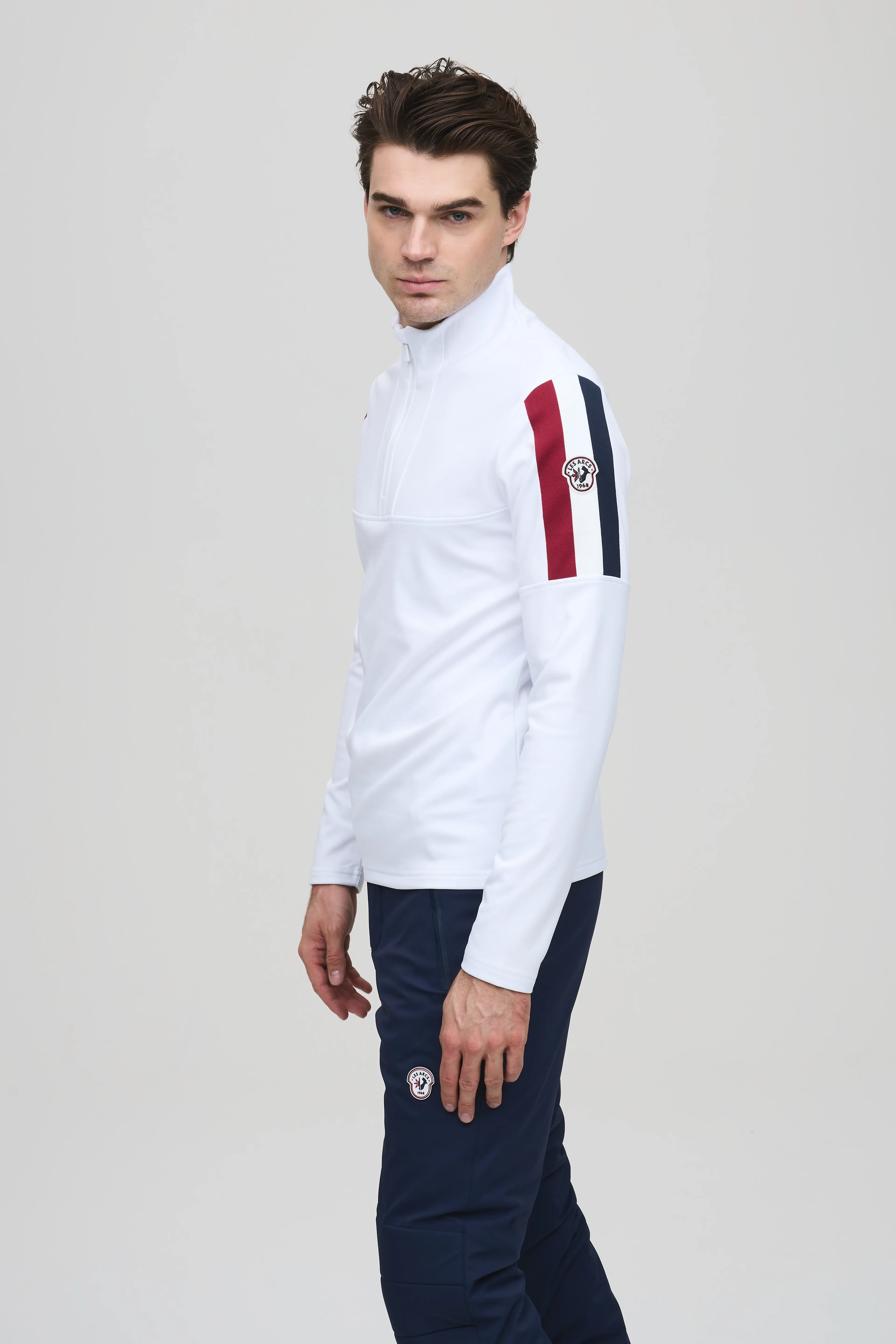 Robin zip neck