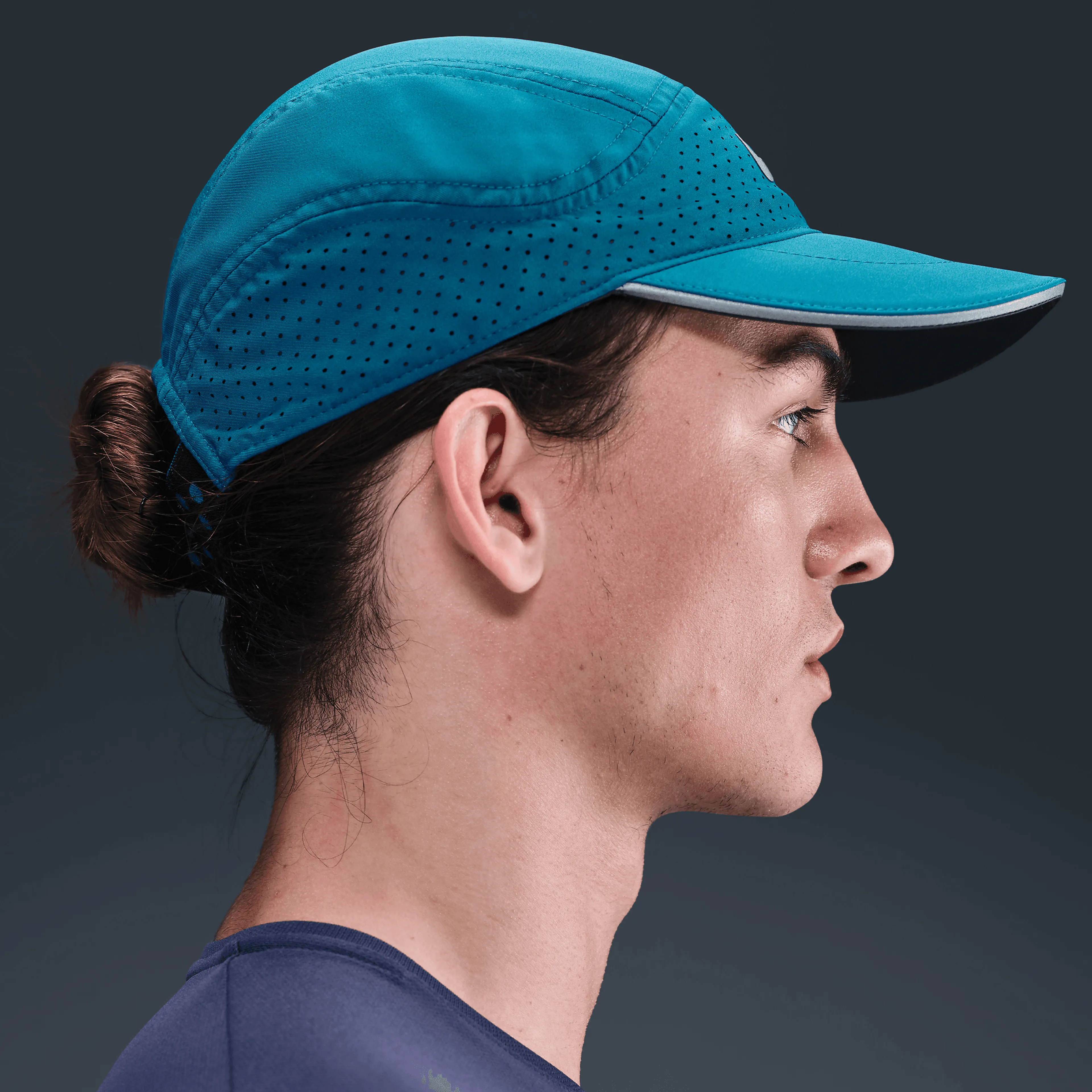 U NK DFADV FLY CAP U AB RFLTV