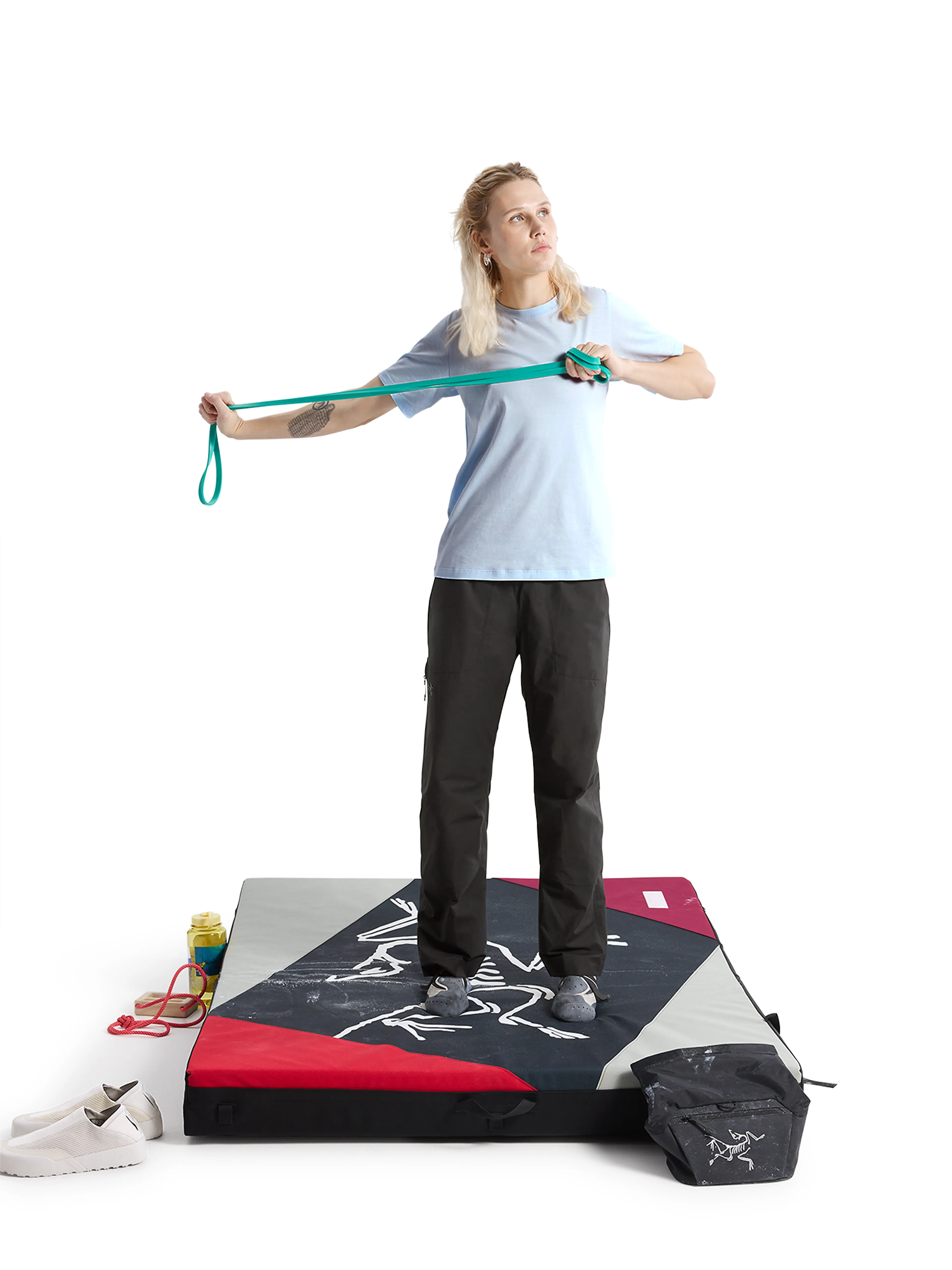 Kragg SL Cotton Emblem Crew SS W