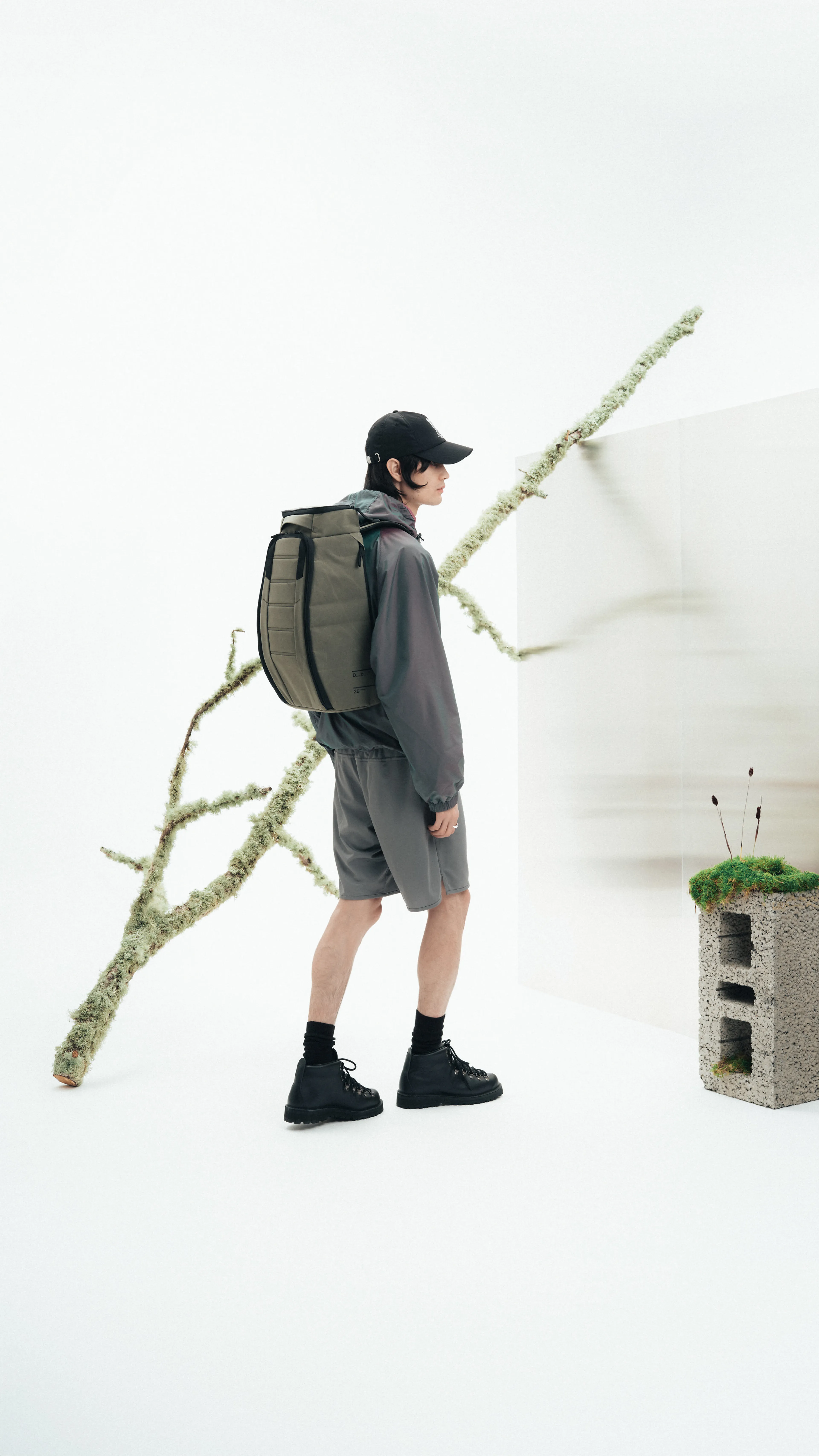 Hugger Backpack 25L