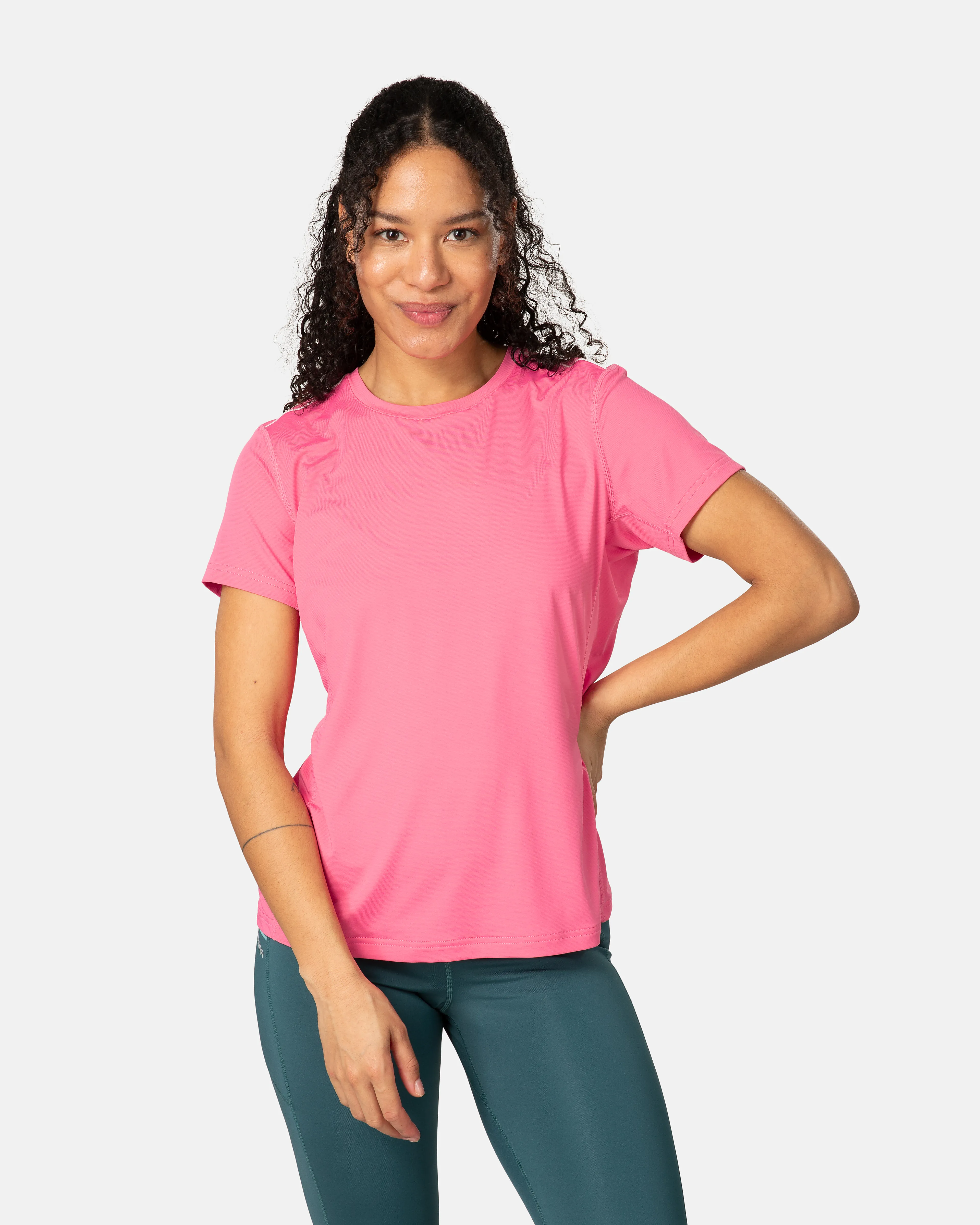 AVA TEE