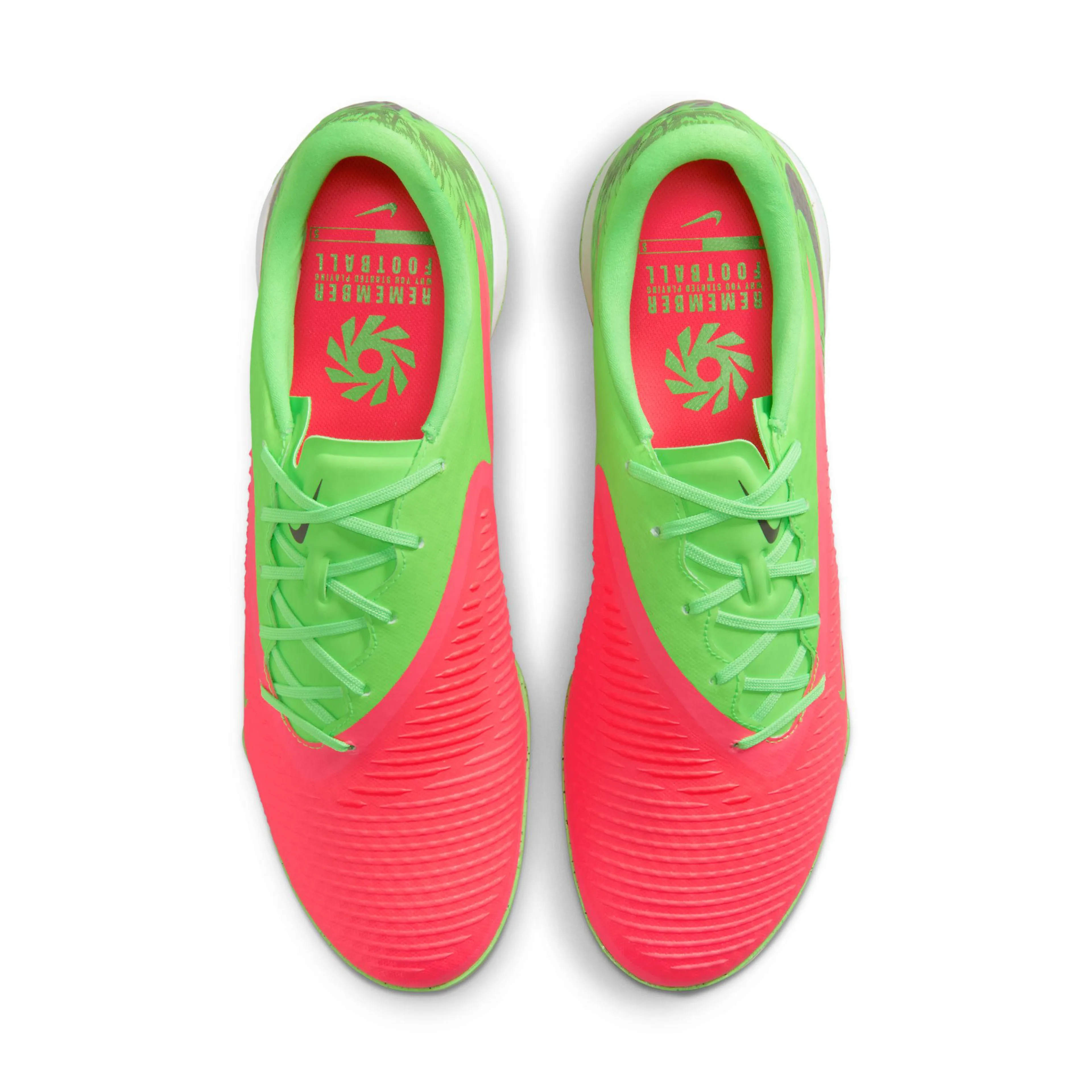 Phantom 6 Academy Low "Erling Haaland" TF fotballsko