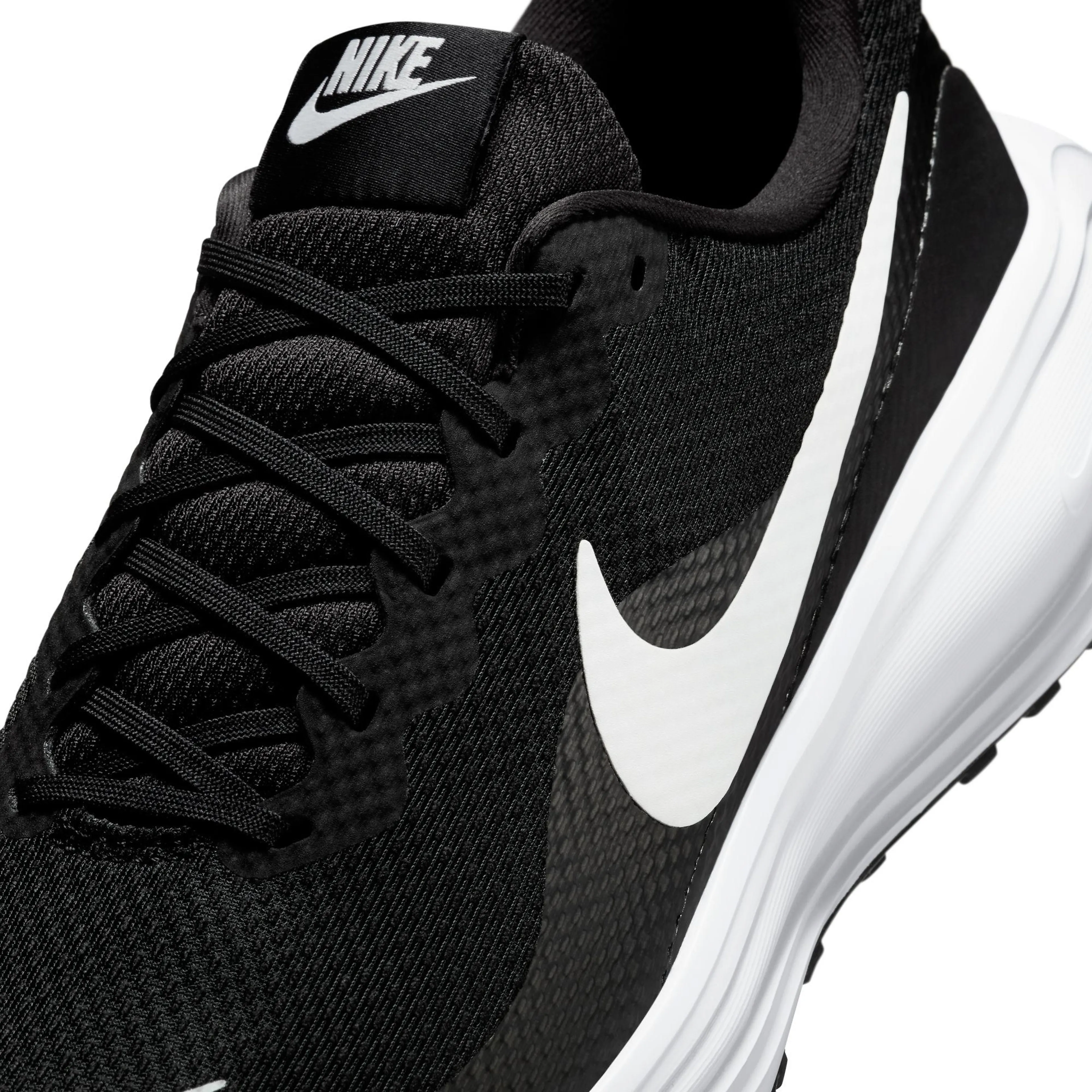Revolution 8 Men's Road Running Shoes