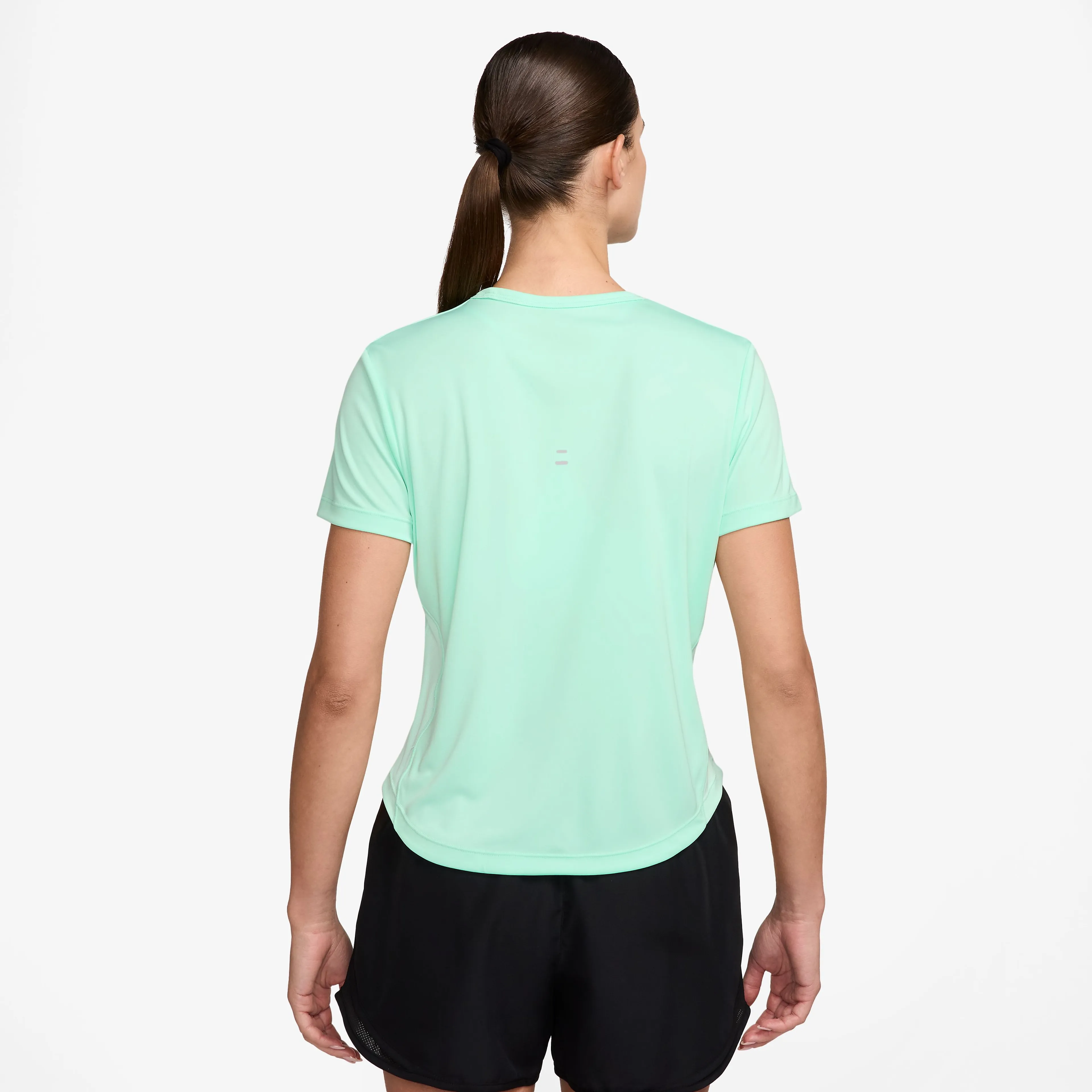 Tempo Swoosh Women's Dri-FIT Short-Sleeve Running Top