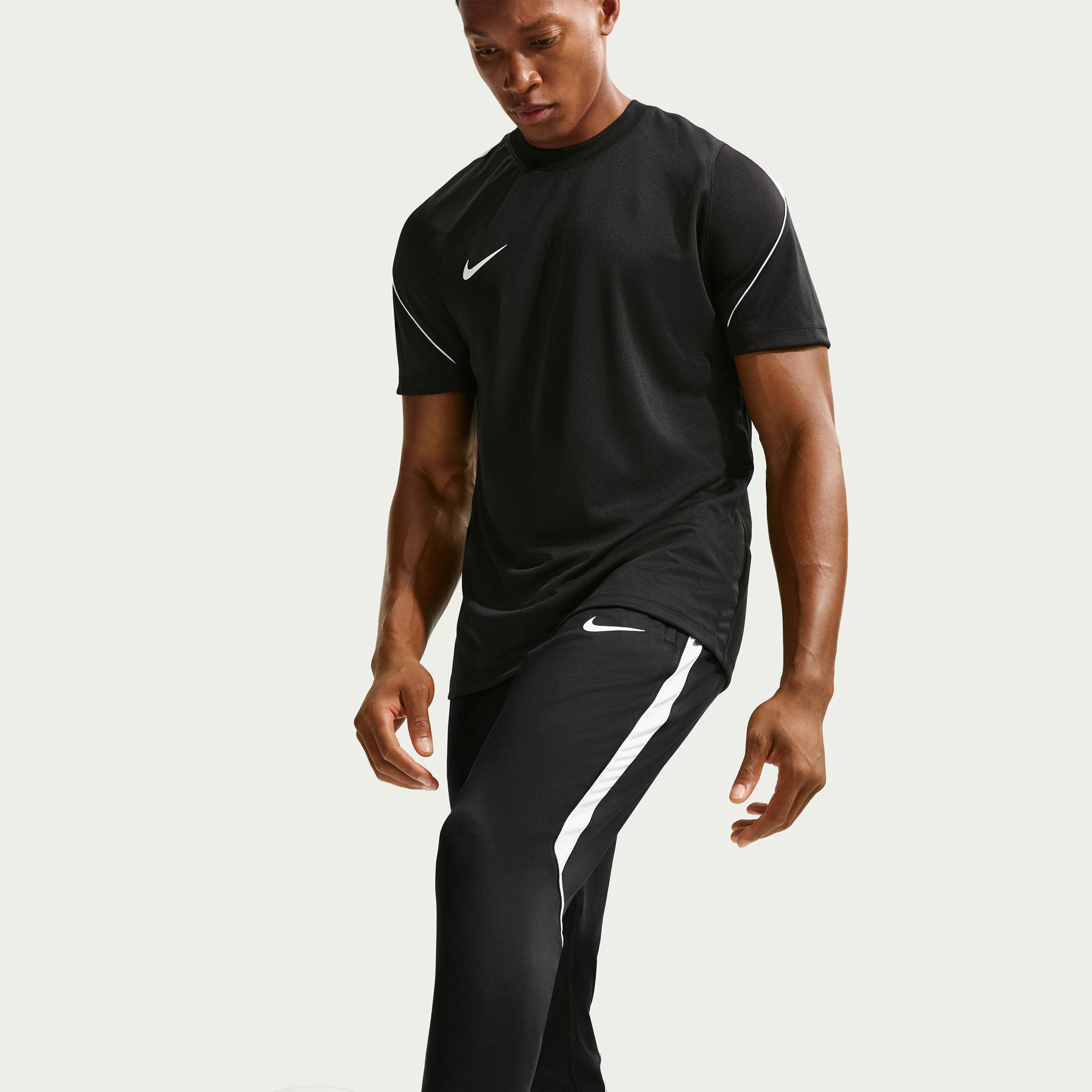 Strike Men's Dri-FIT Soccer Pants