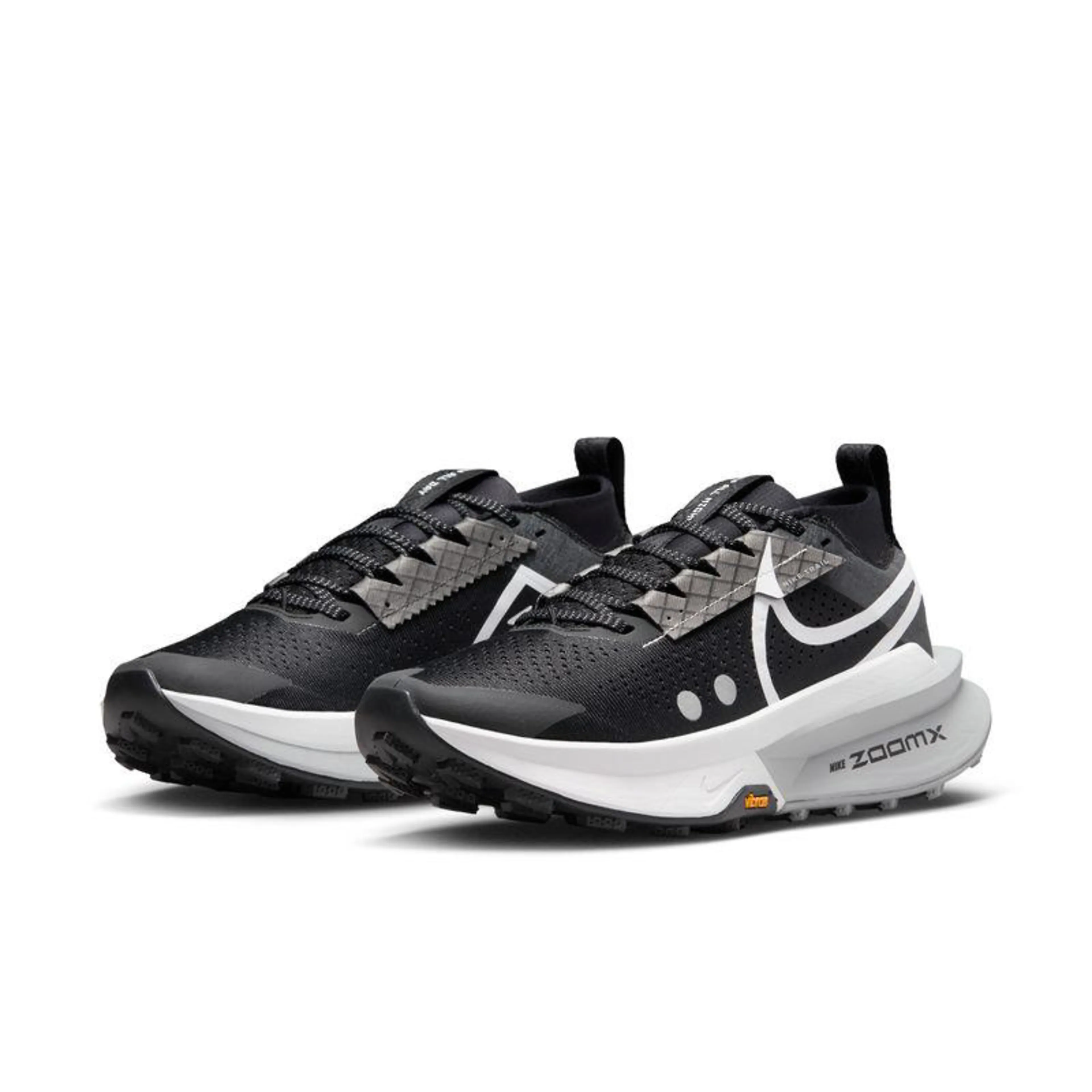 W ZOOMX INVINCIBLE TRAIL