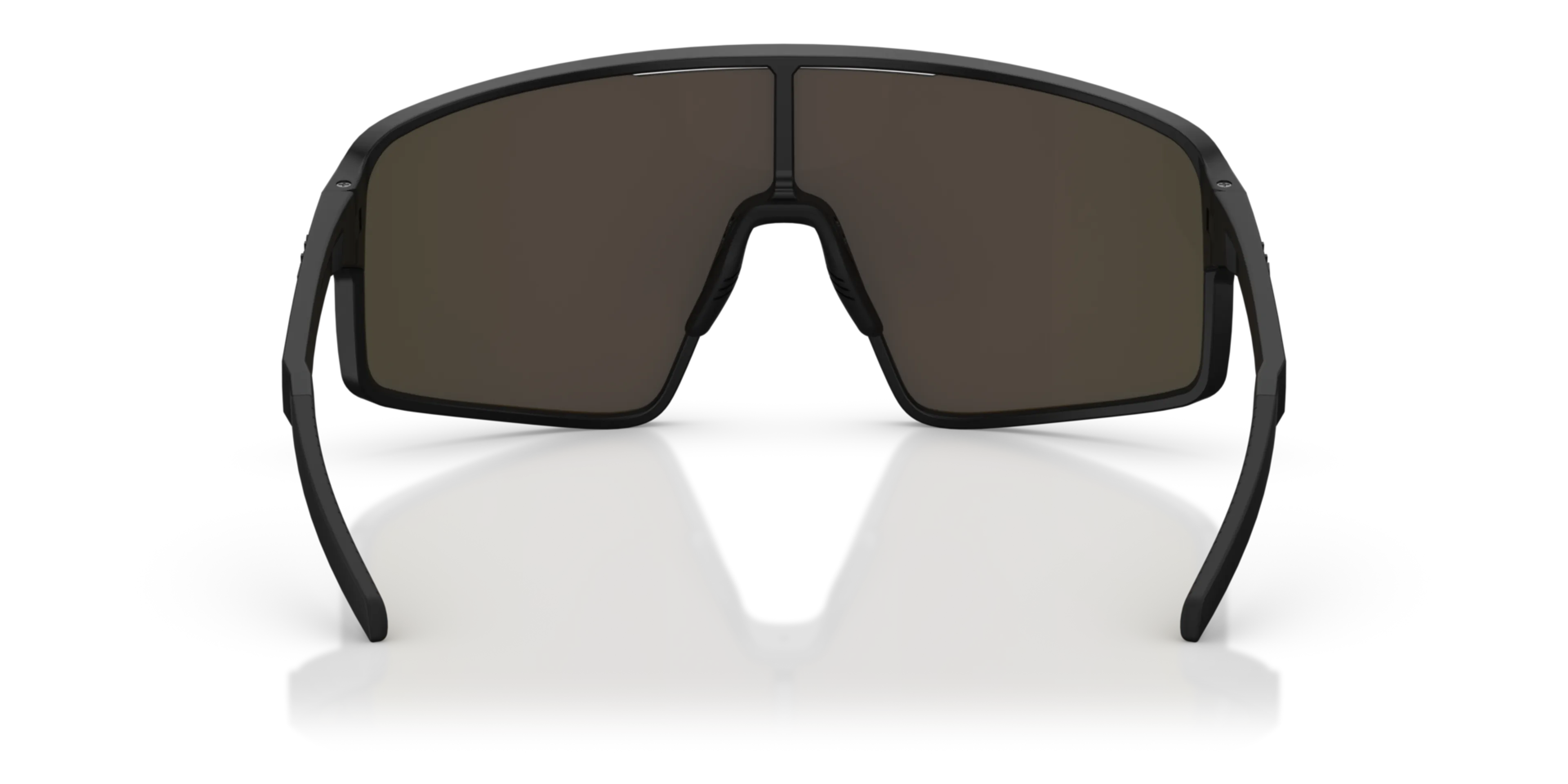 P001