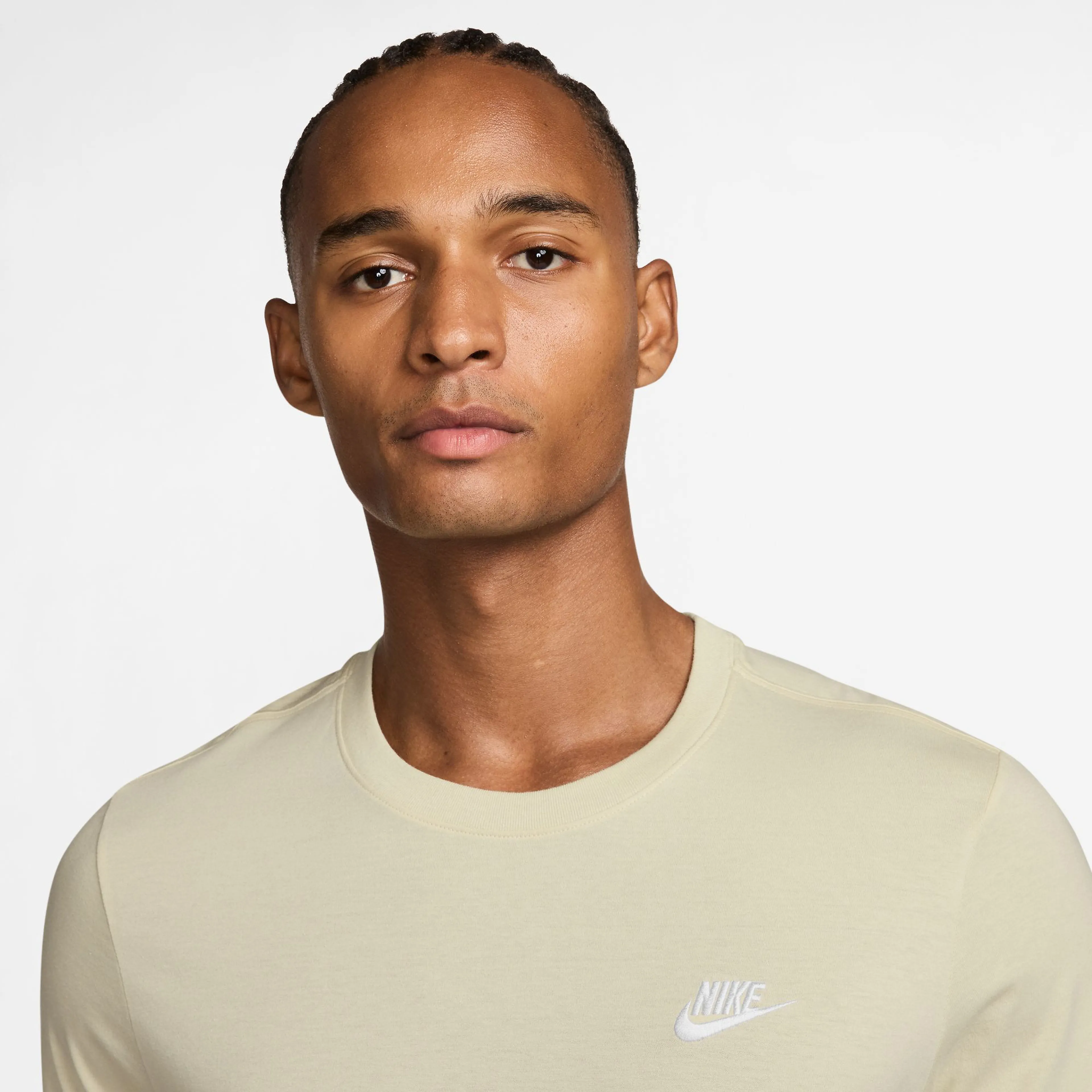 Sportswear Club T-Shirt