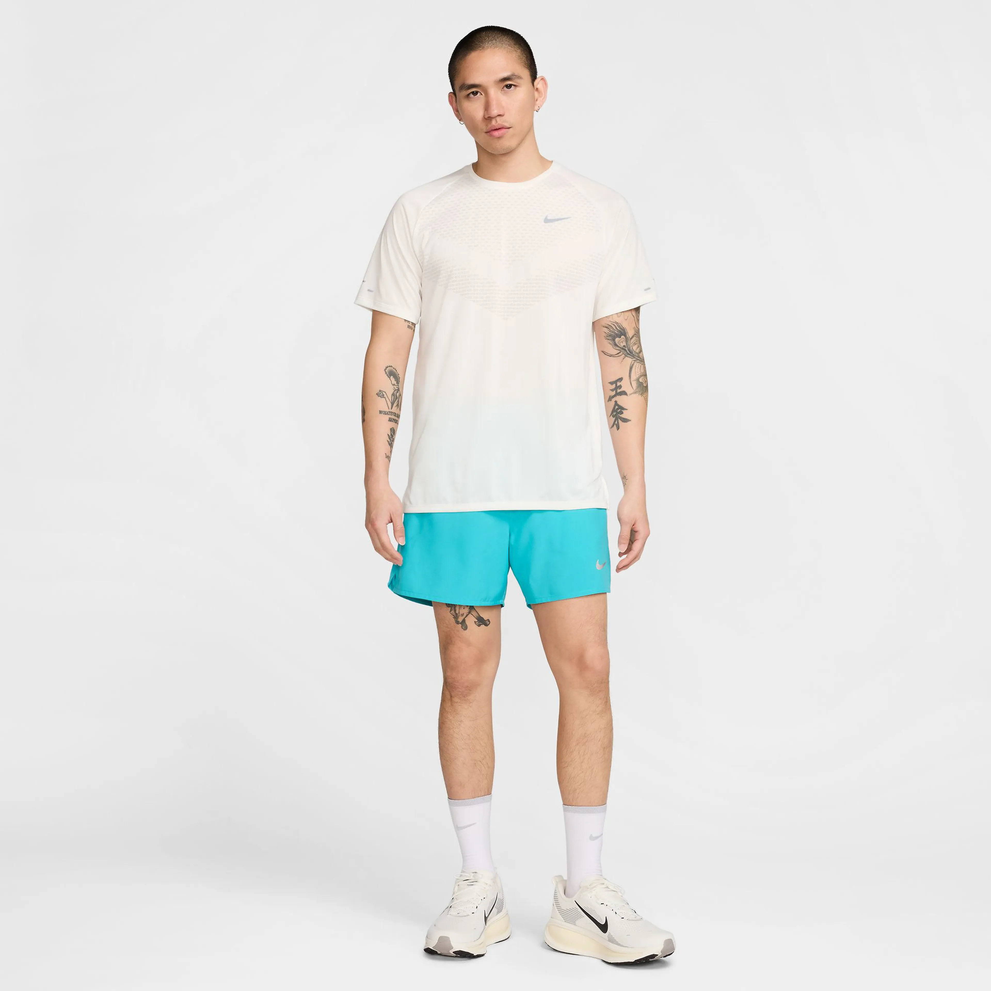 SAIL/REFLECTIVE SILV