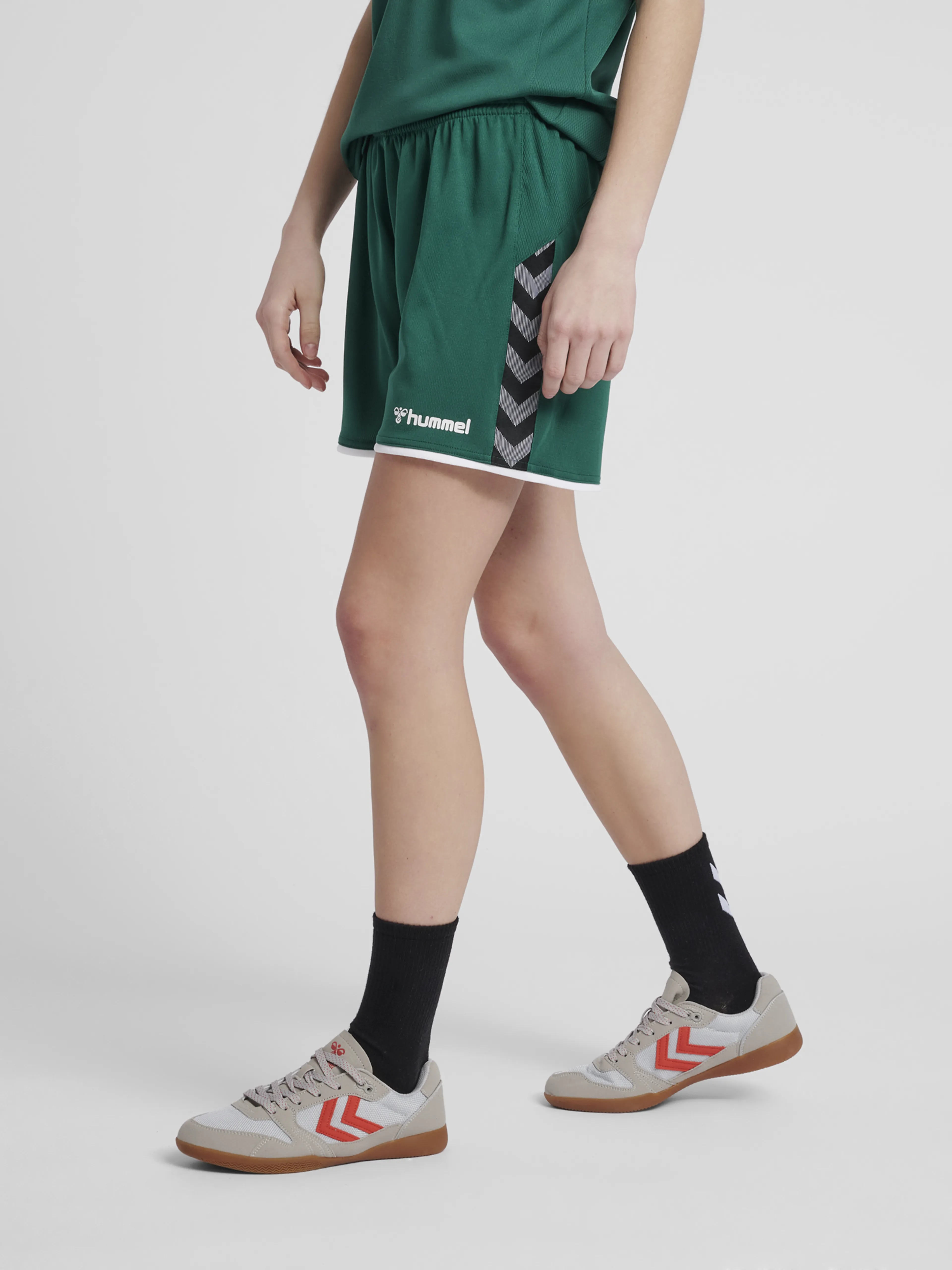 Authentic Poly shorts dame