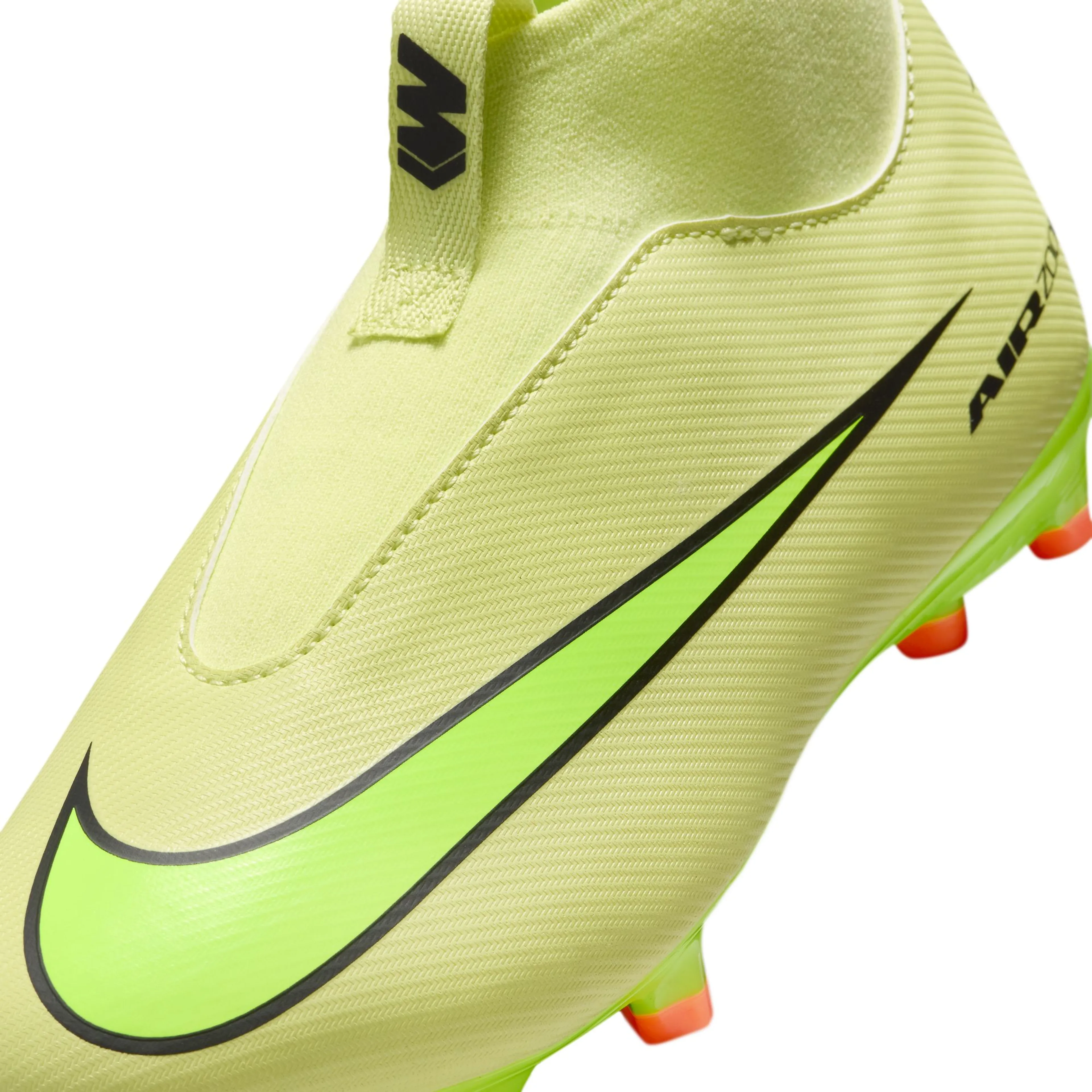 JR ZOOM SUPERFLY 10 ACAD FGMG