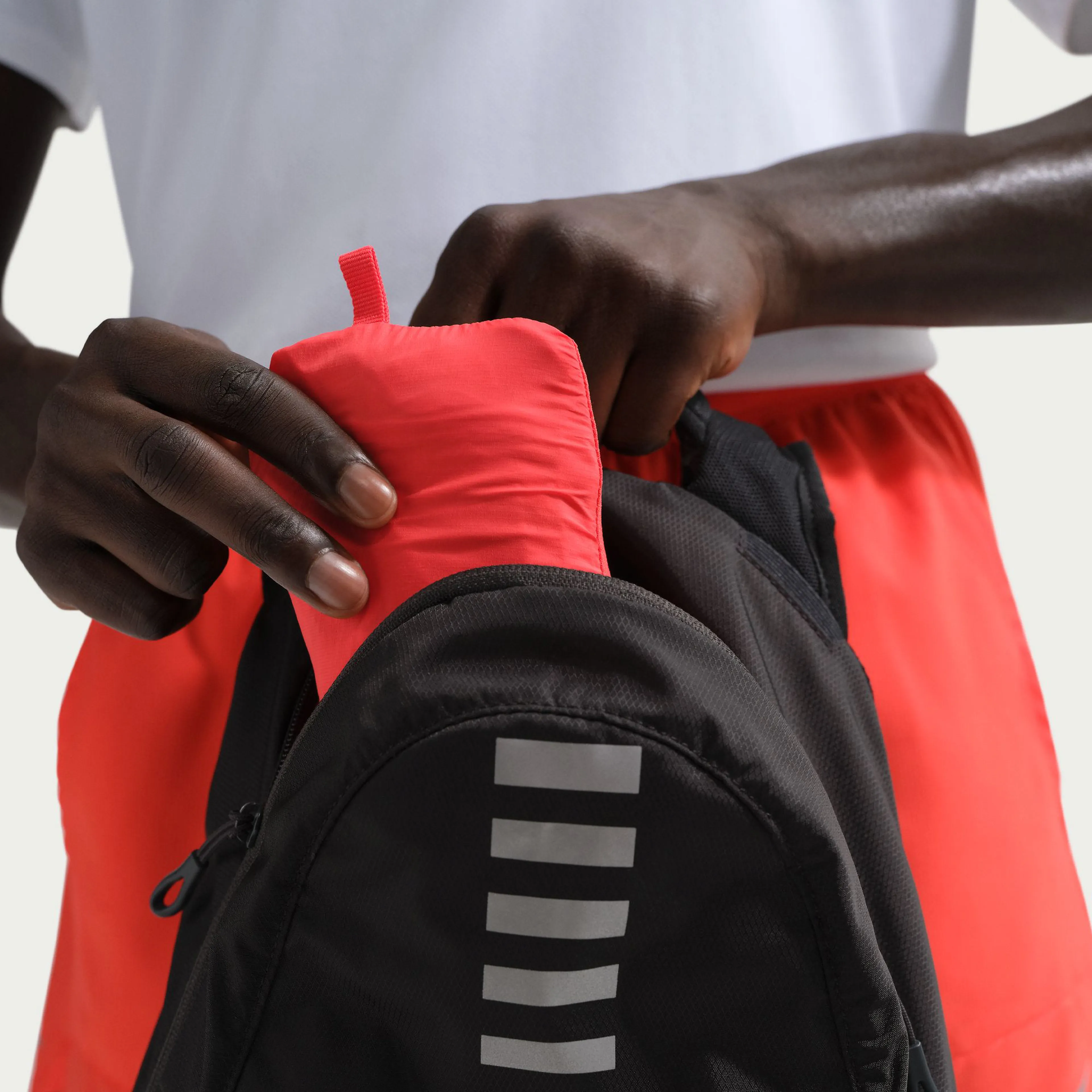 Stride Men's Repel UV Running Jacket