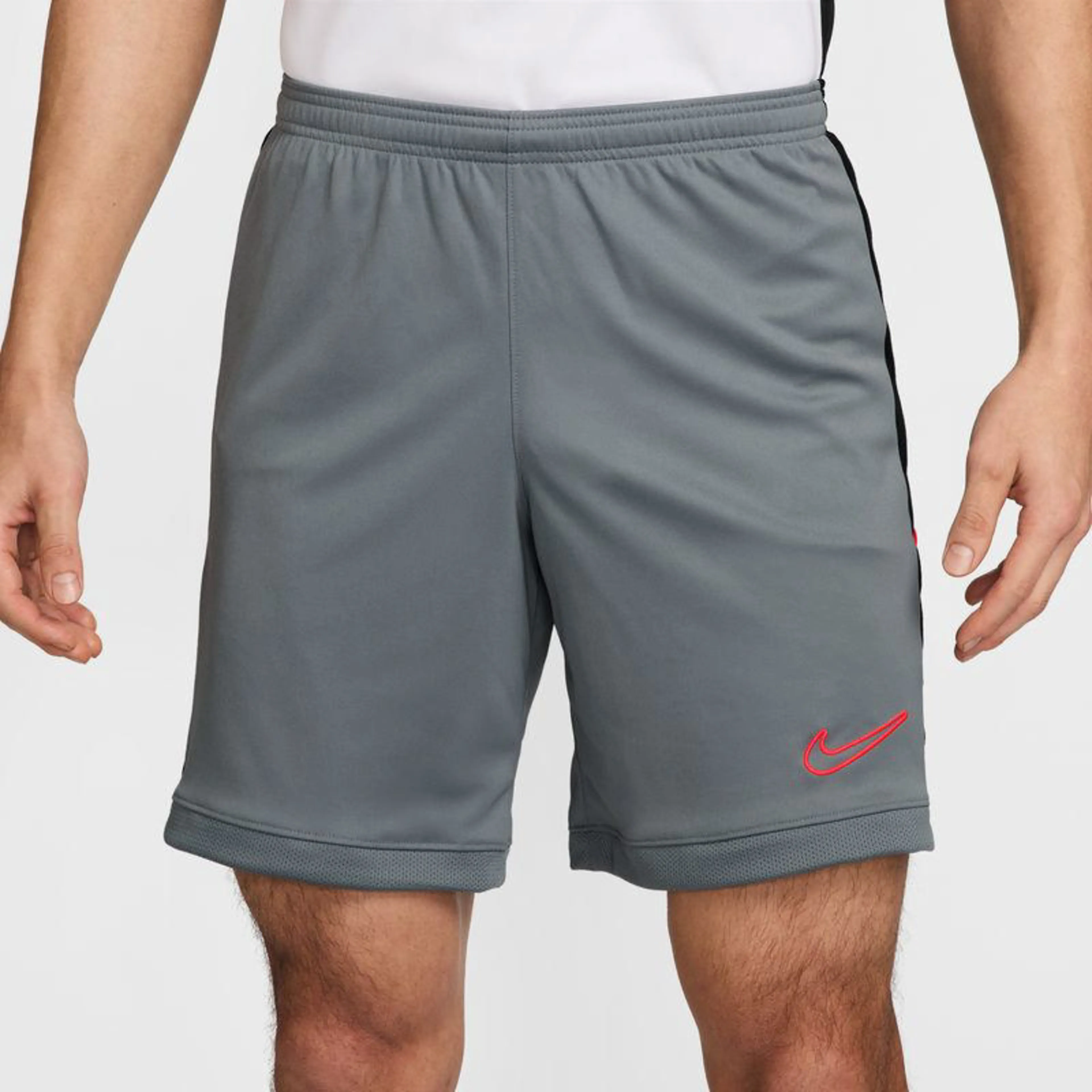 COOL GREY/BLACK/BRIGHT CRIMSON
